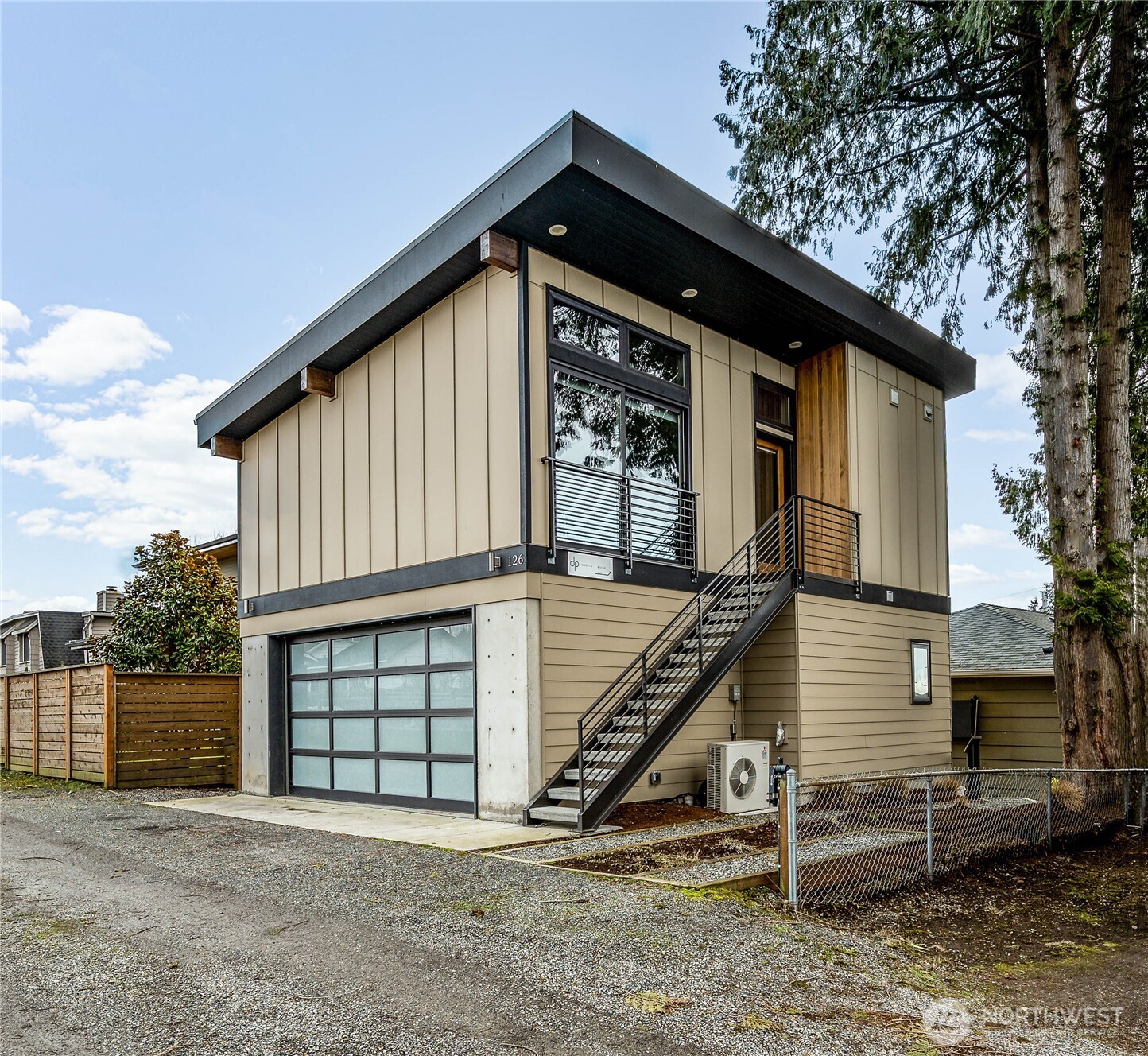 122 8th Avenue Property Photo 13