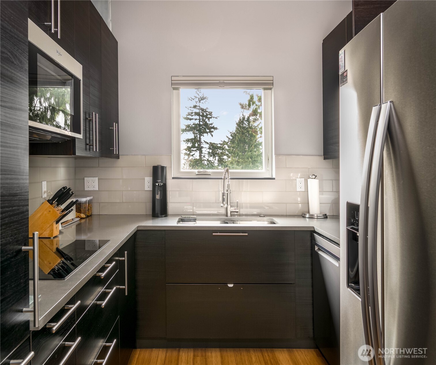 122 8th Avenue Property Photo 15