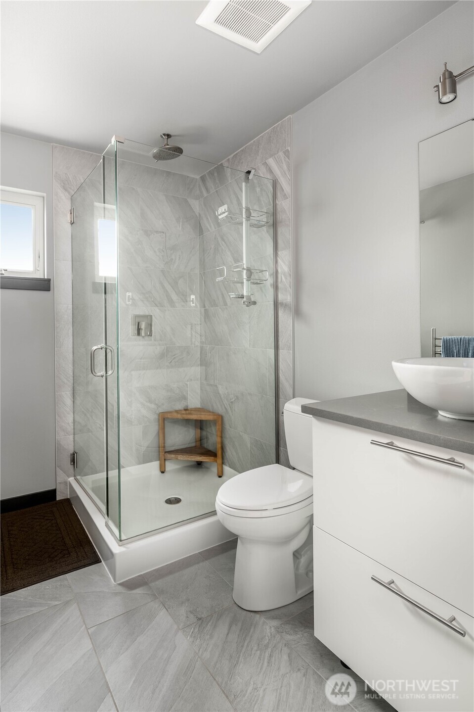 122 8th Avenue Property Photo 18