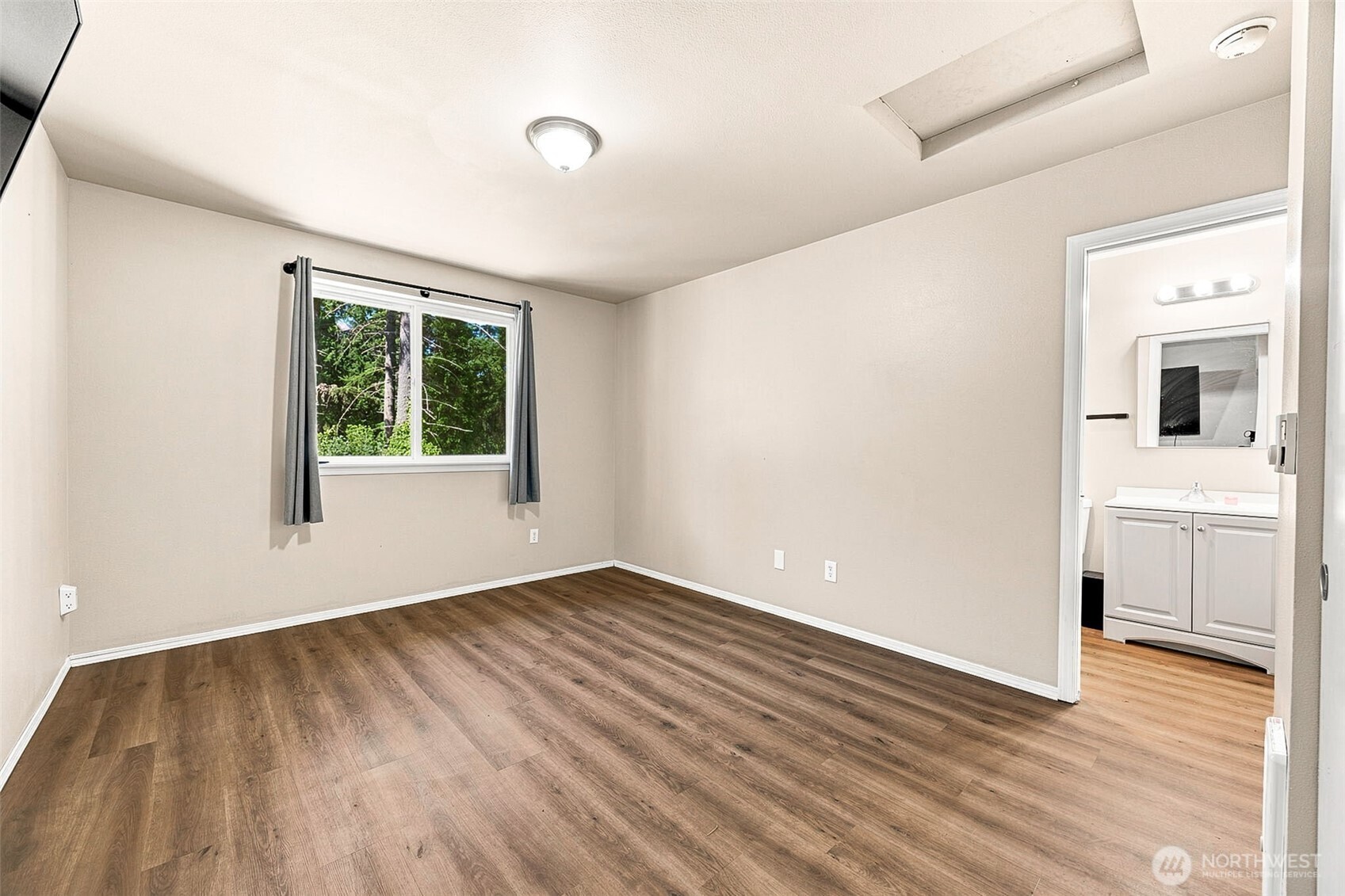 20109 69th Avenue Property Photo 12