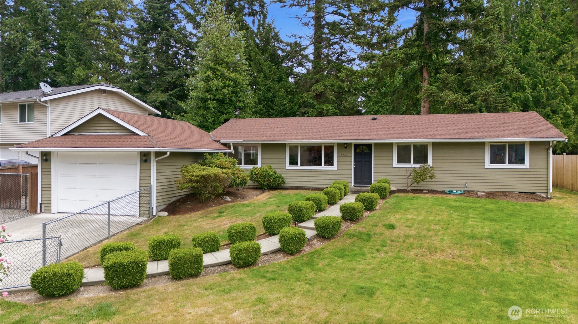 5713 187th Avenue Property Photo 2