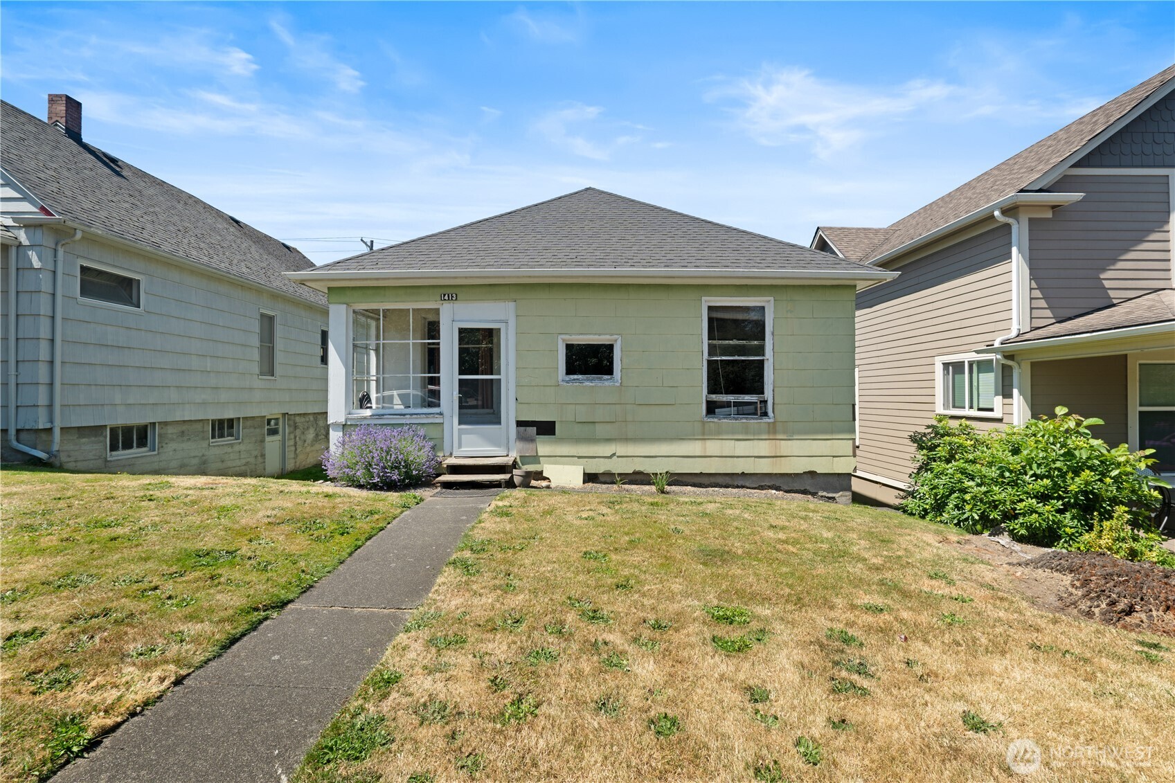 1413 N Garden Property Photo 2