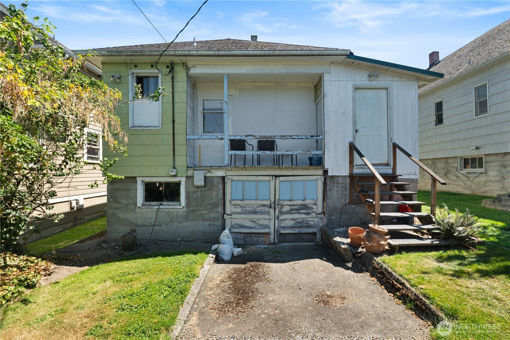 1413 N Garden Property Photo 6