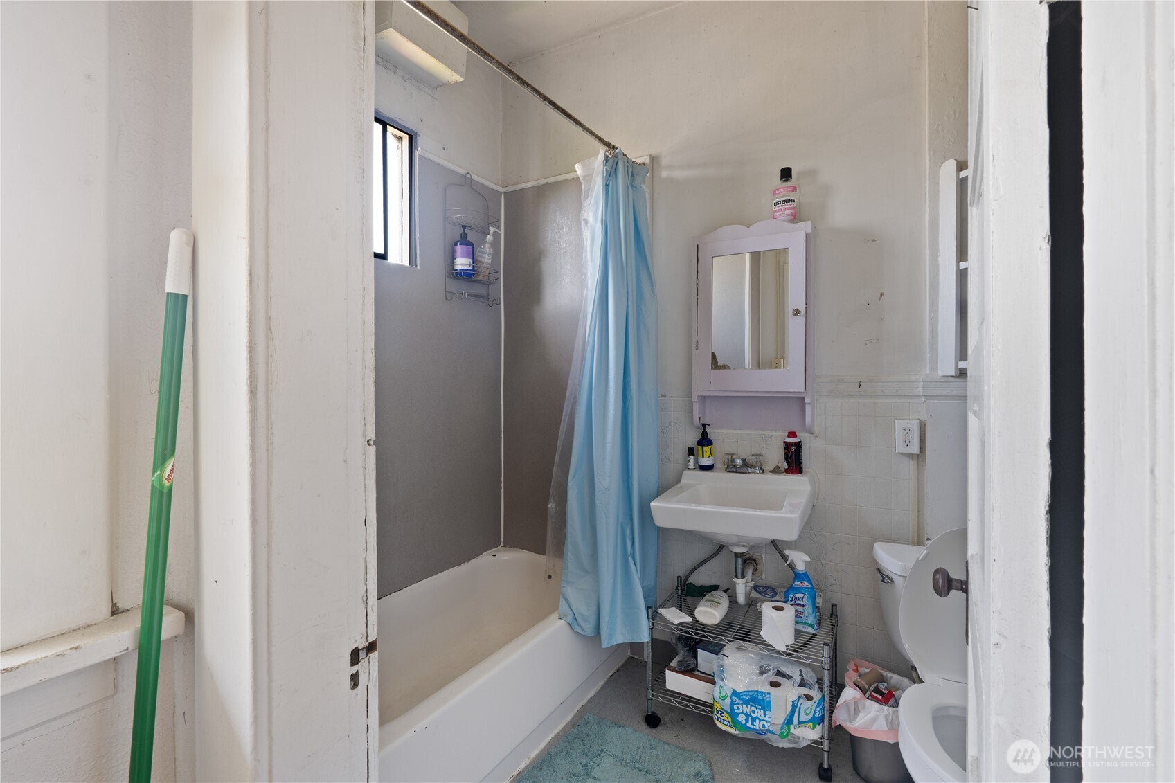 1413 N Garden Property Photo 10