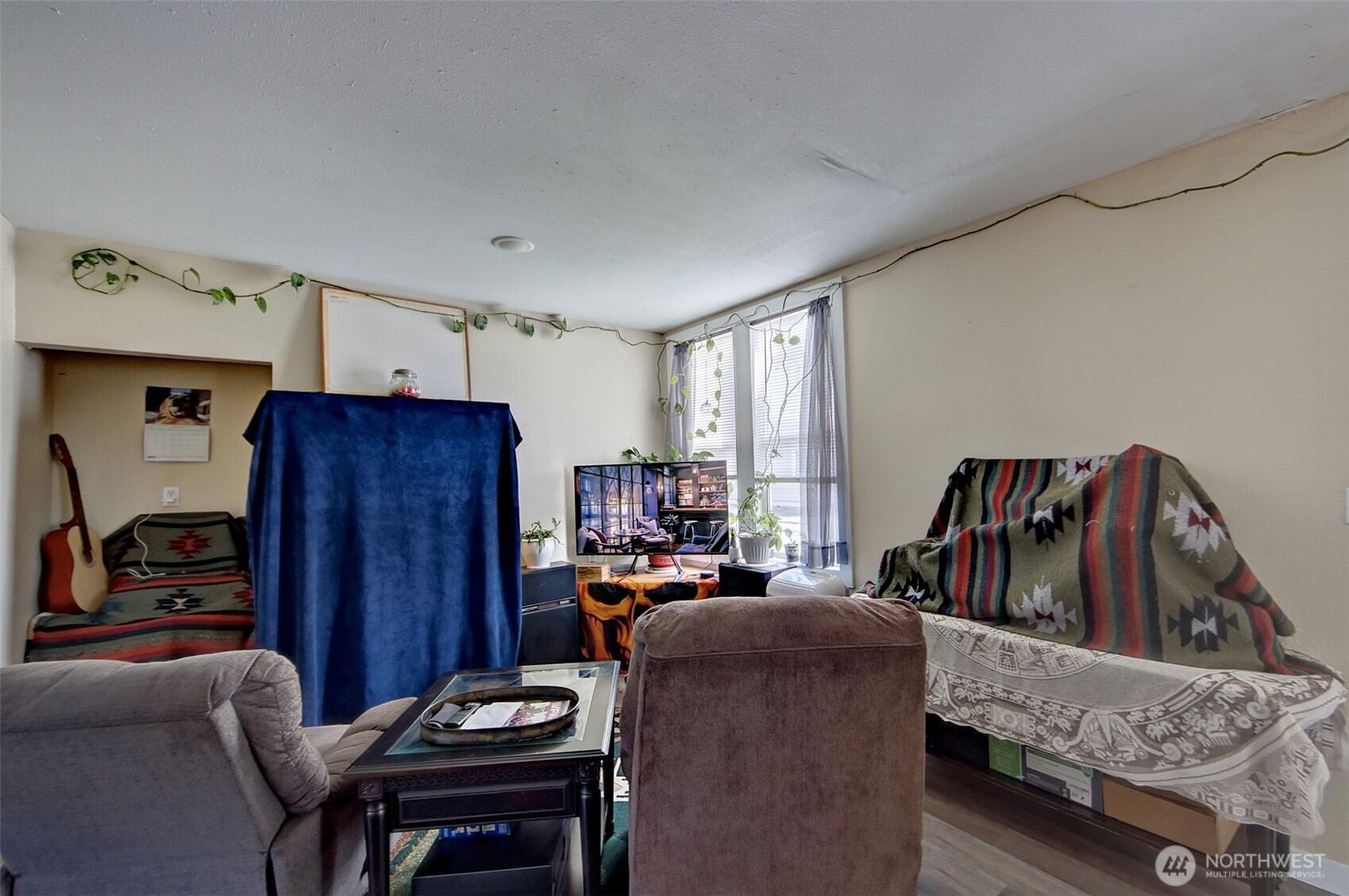 109 N Washington Street Property Photo 8
