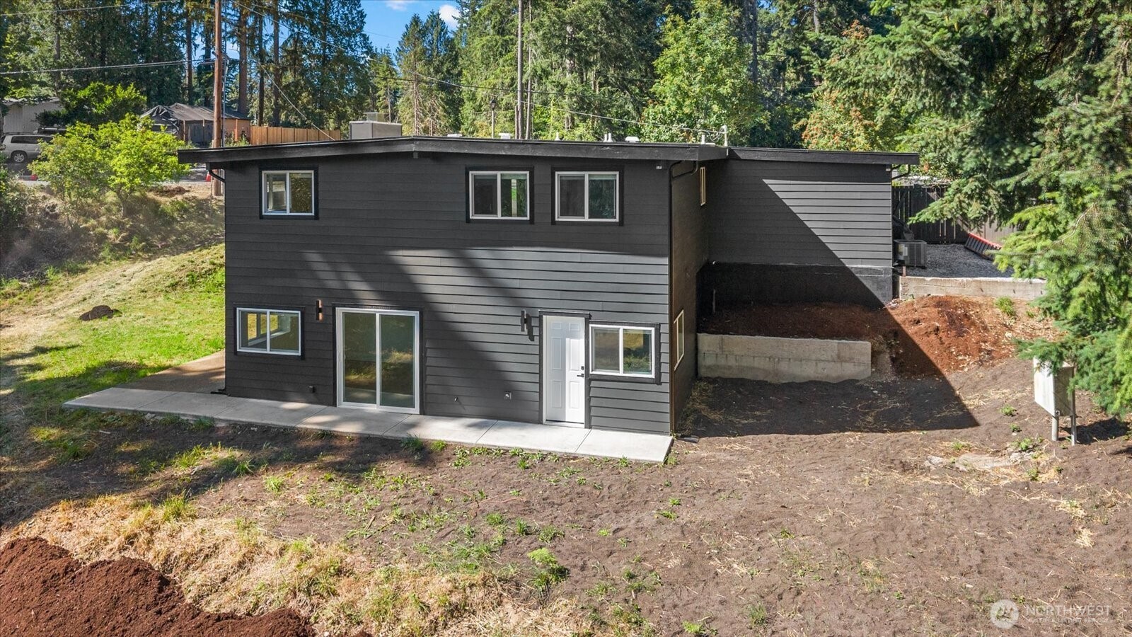 18001 77th Street Property Photo 8