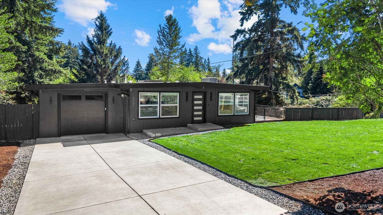 18001 77th Street Property Photo 13
