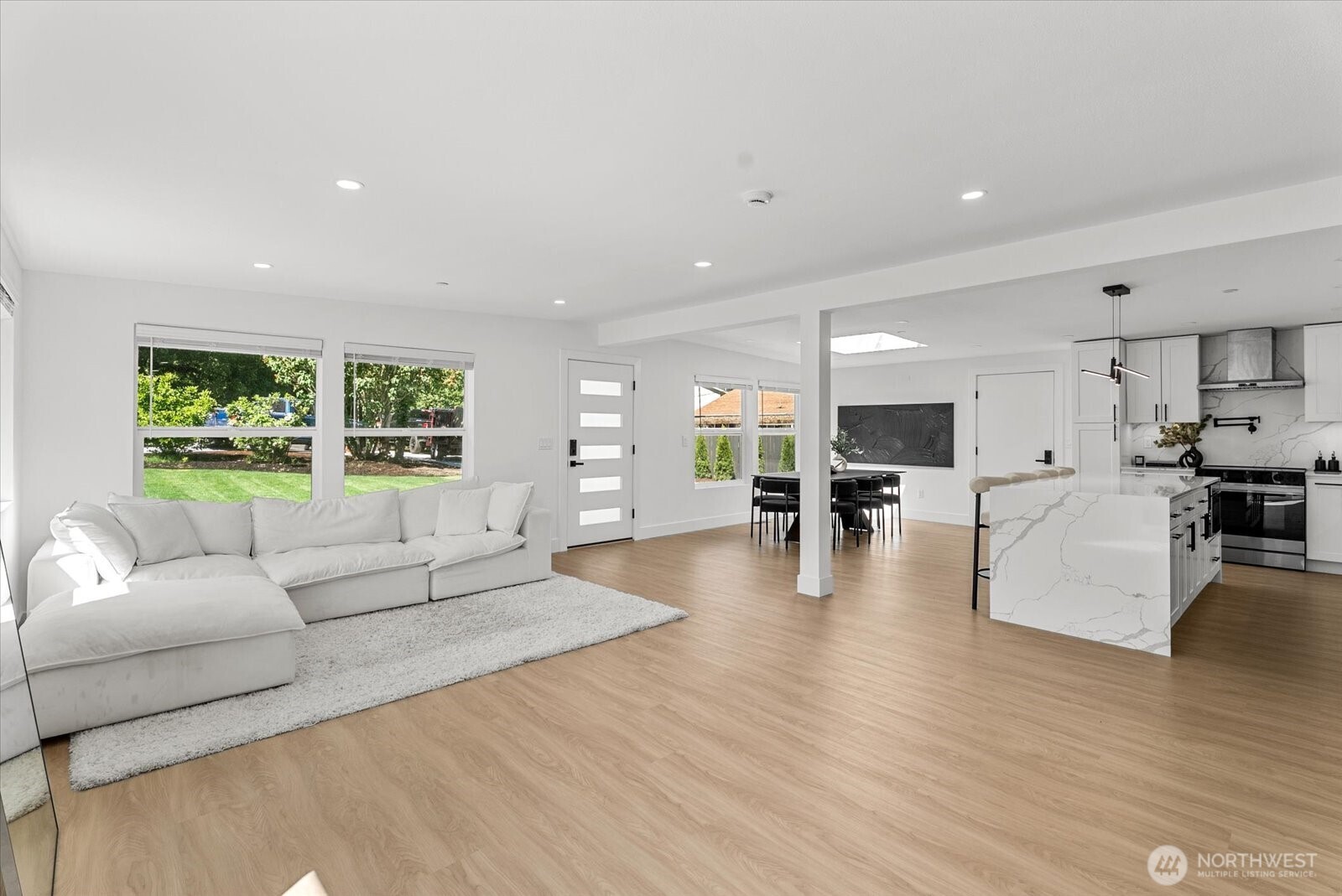 18001 77th Street Property Photo 20