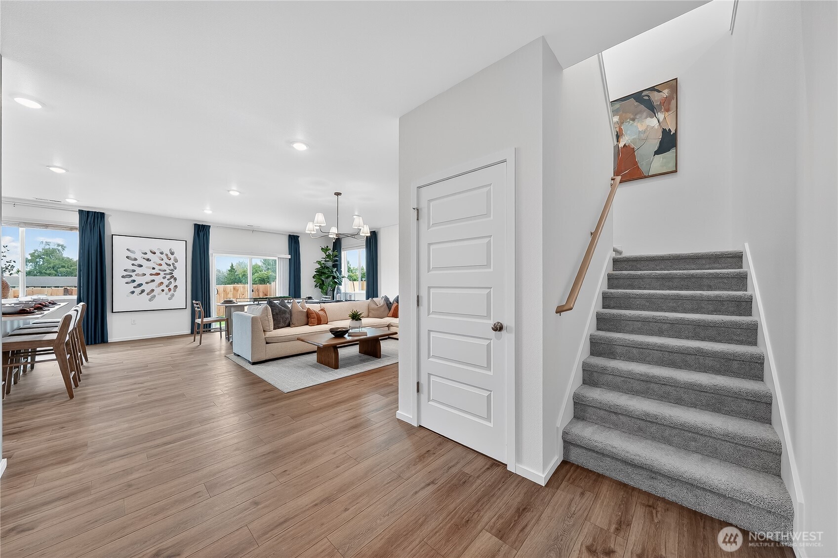 6715 285th Place Property Photo 15