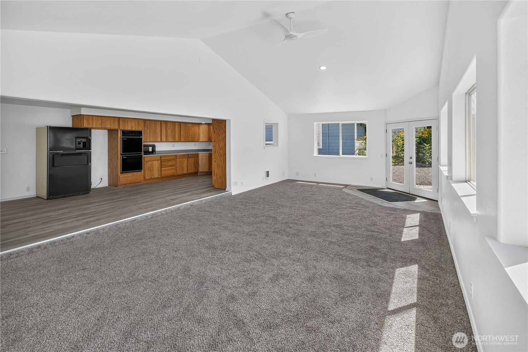 40 Cherry Street Property Photo 3