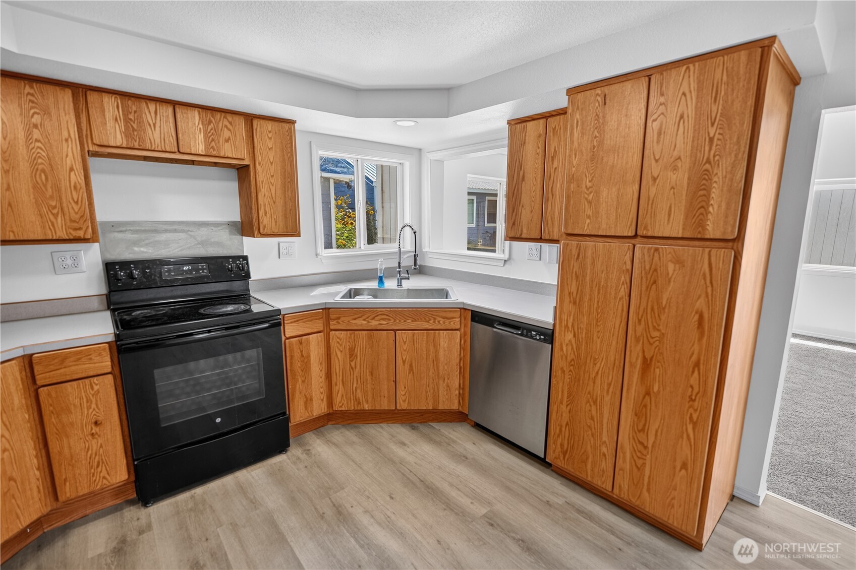 40 Cherry Street Property Photo 6
