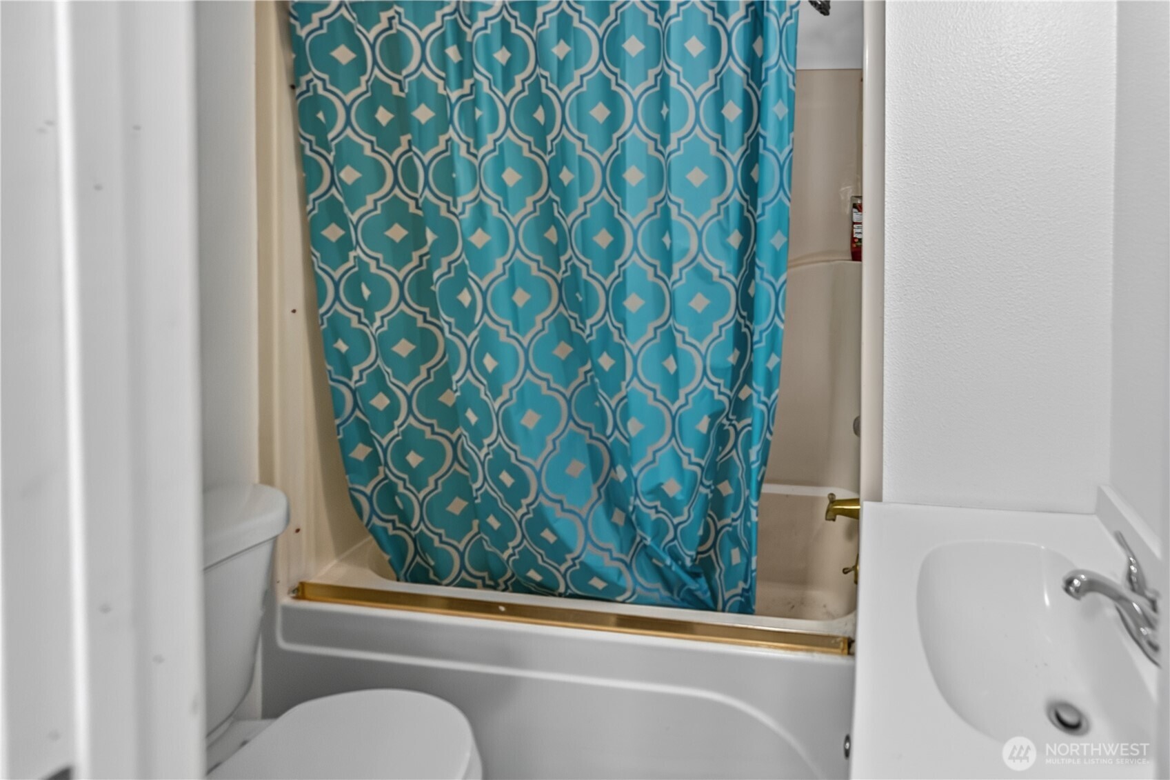 40 Cherry Street Property Photo 12