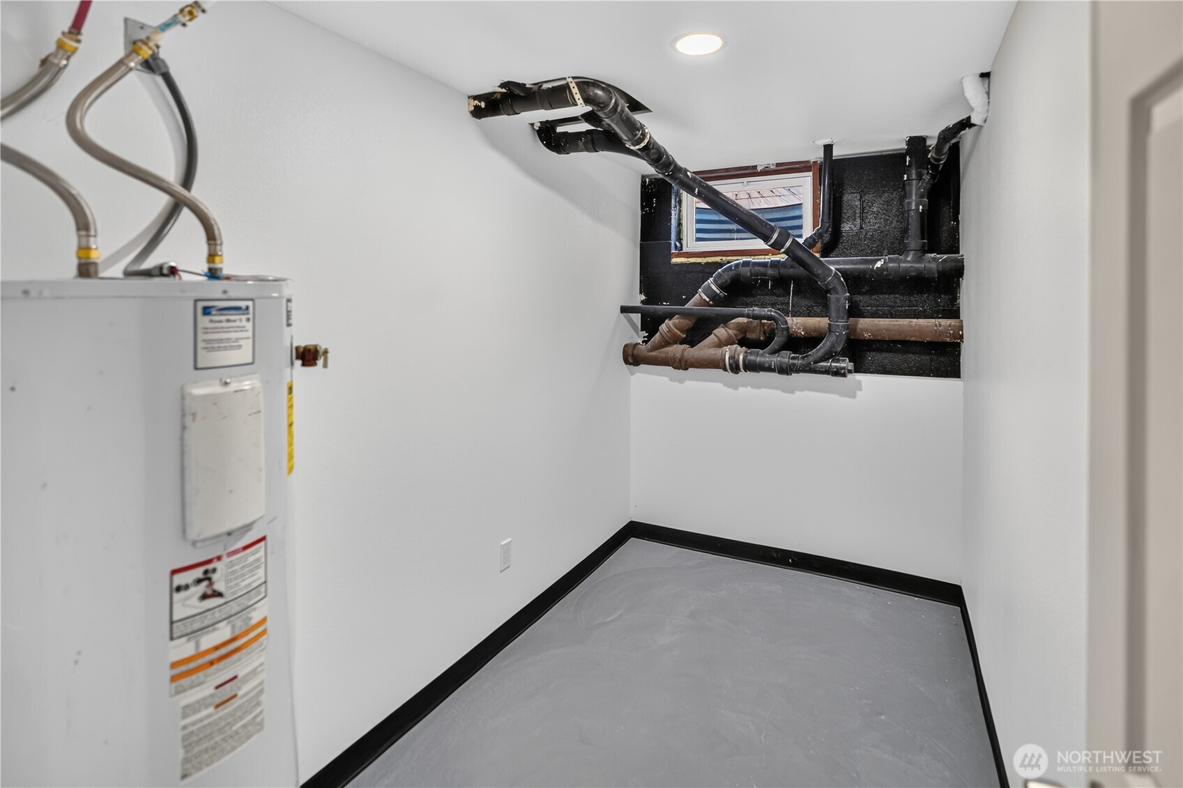 40 Cherry Street Property Photo 17