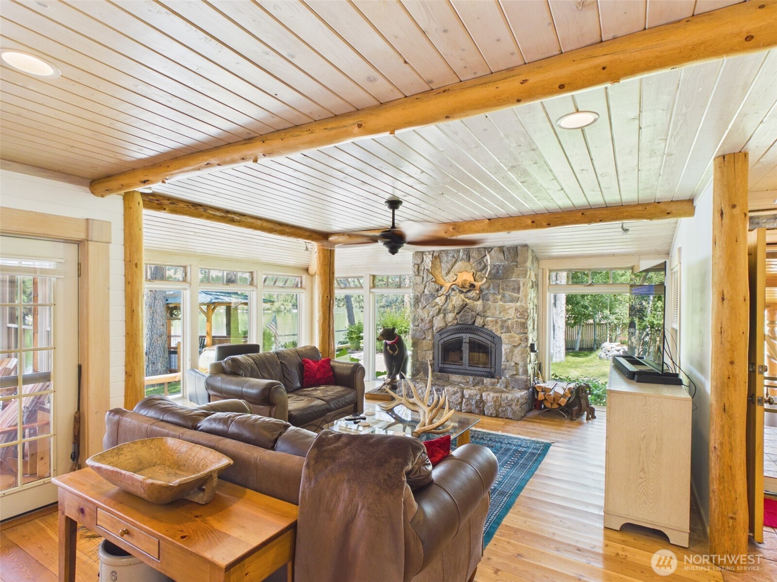 10 Wayland Cove Road Property Photo 8