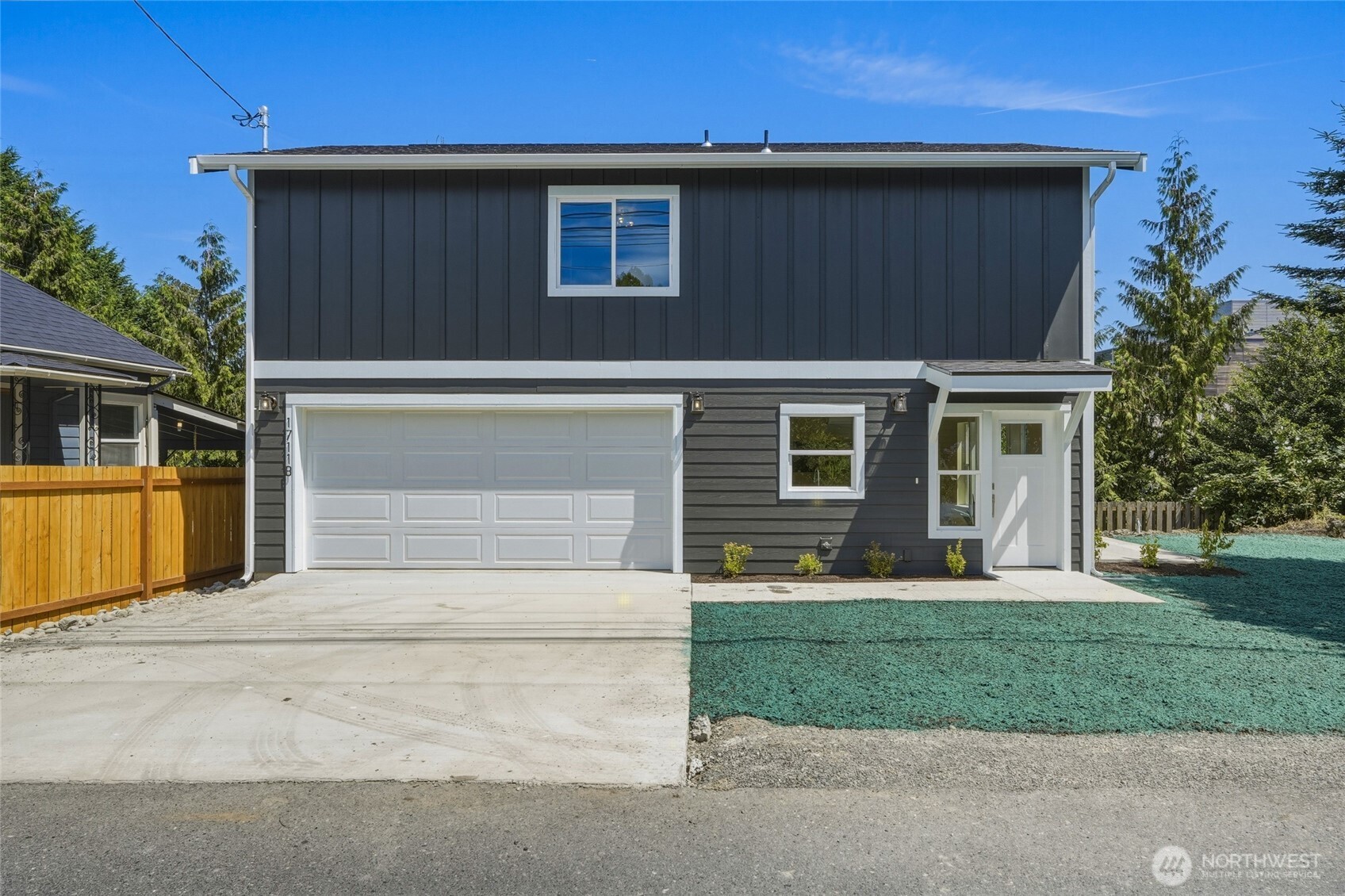 1711 12th Street B Property Photo 1