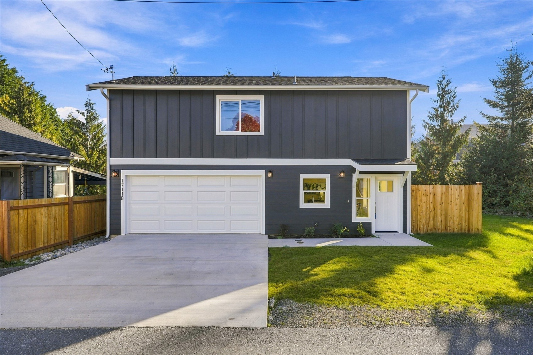1711 12th Street B Property Photo 2
