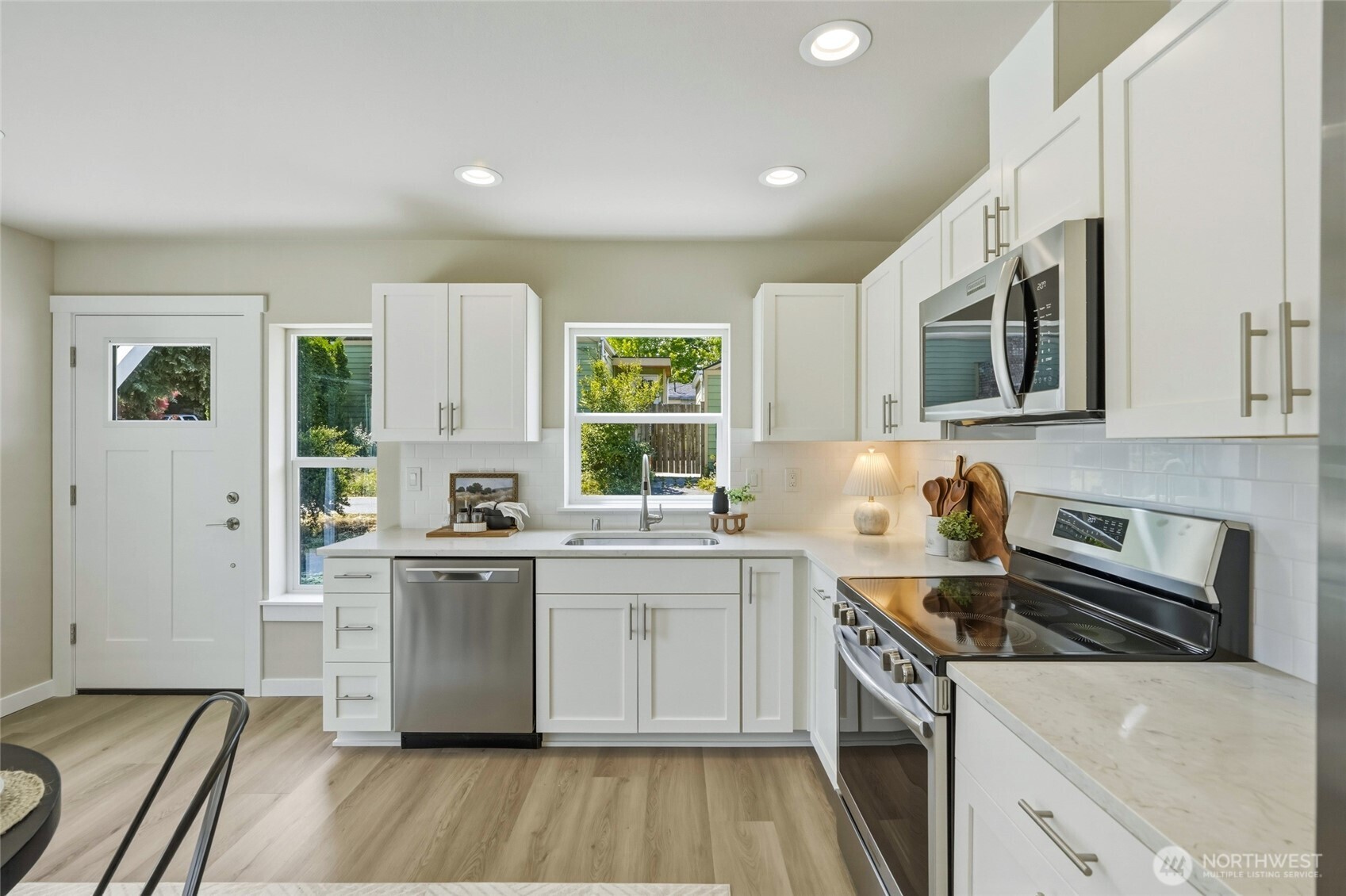 1711 12th Street B Property Photo 7
