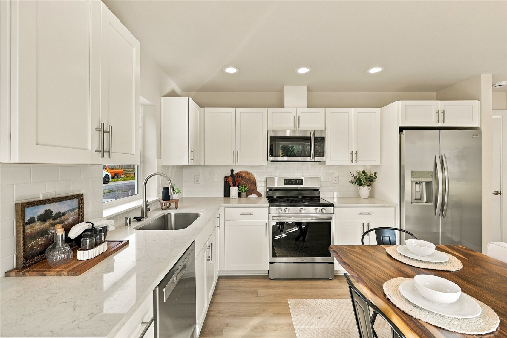 1711 12th Street B Property Photo 8