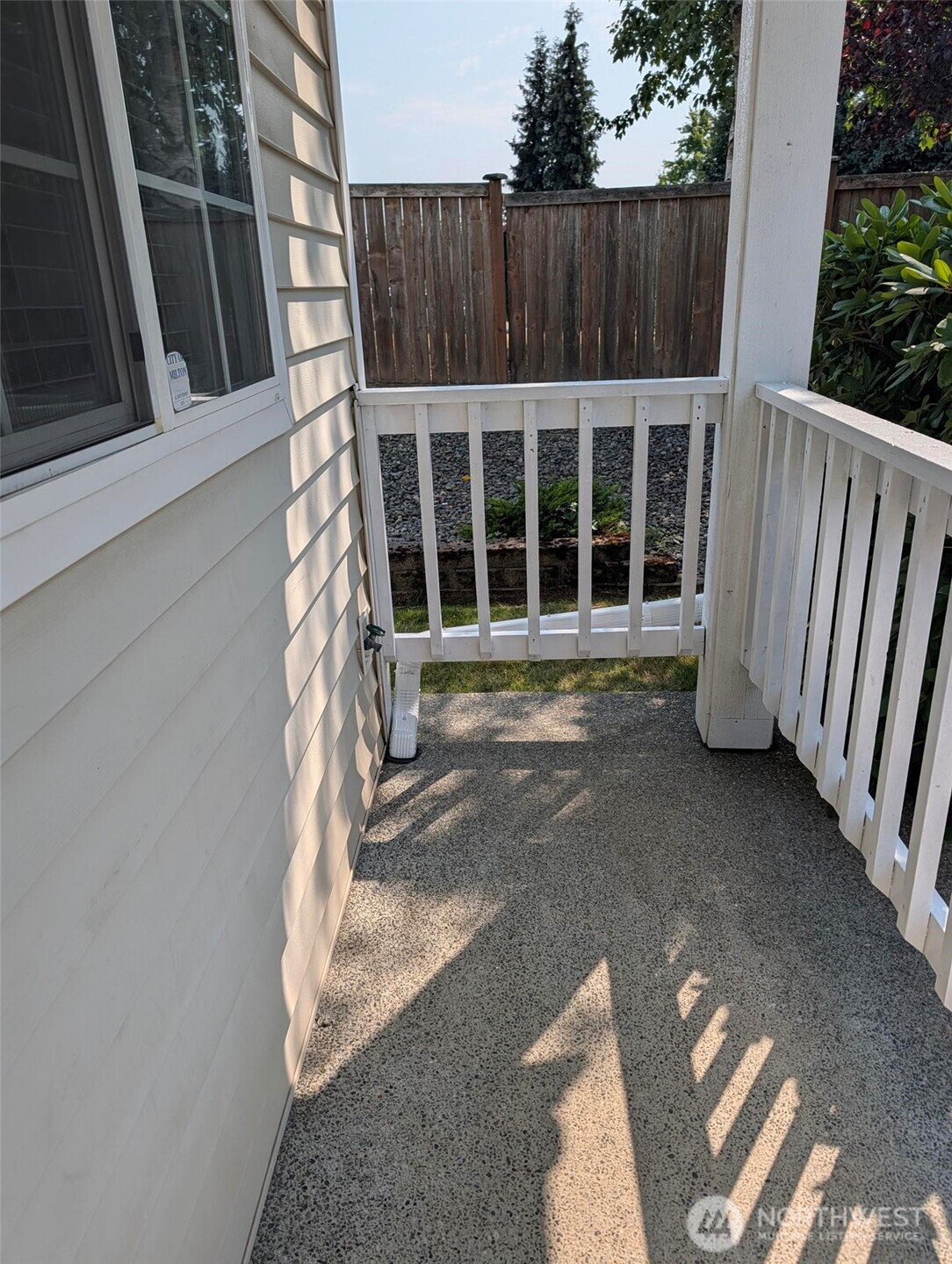 2759 Diamond Loop 3a Property Photo 4