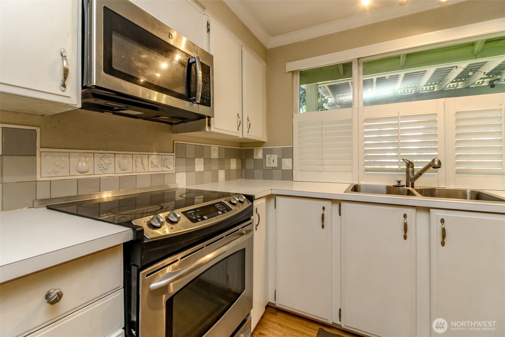 1301 Bel Air Road Property Photo 11