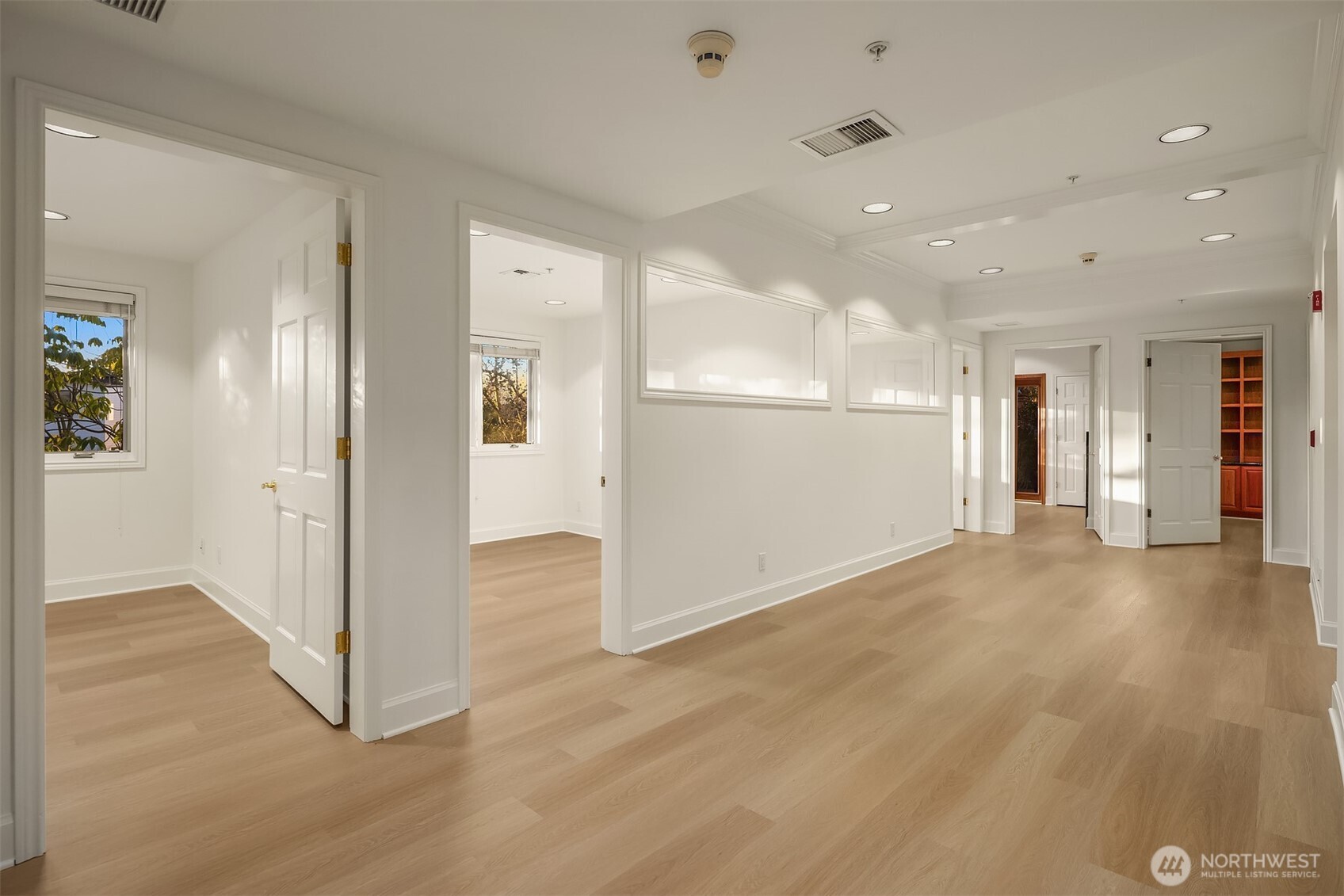 7 10th Avenue Property Photo 32