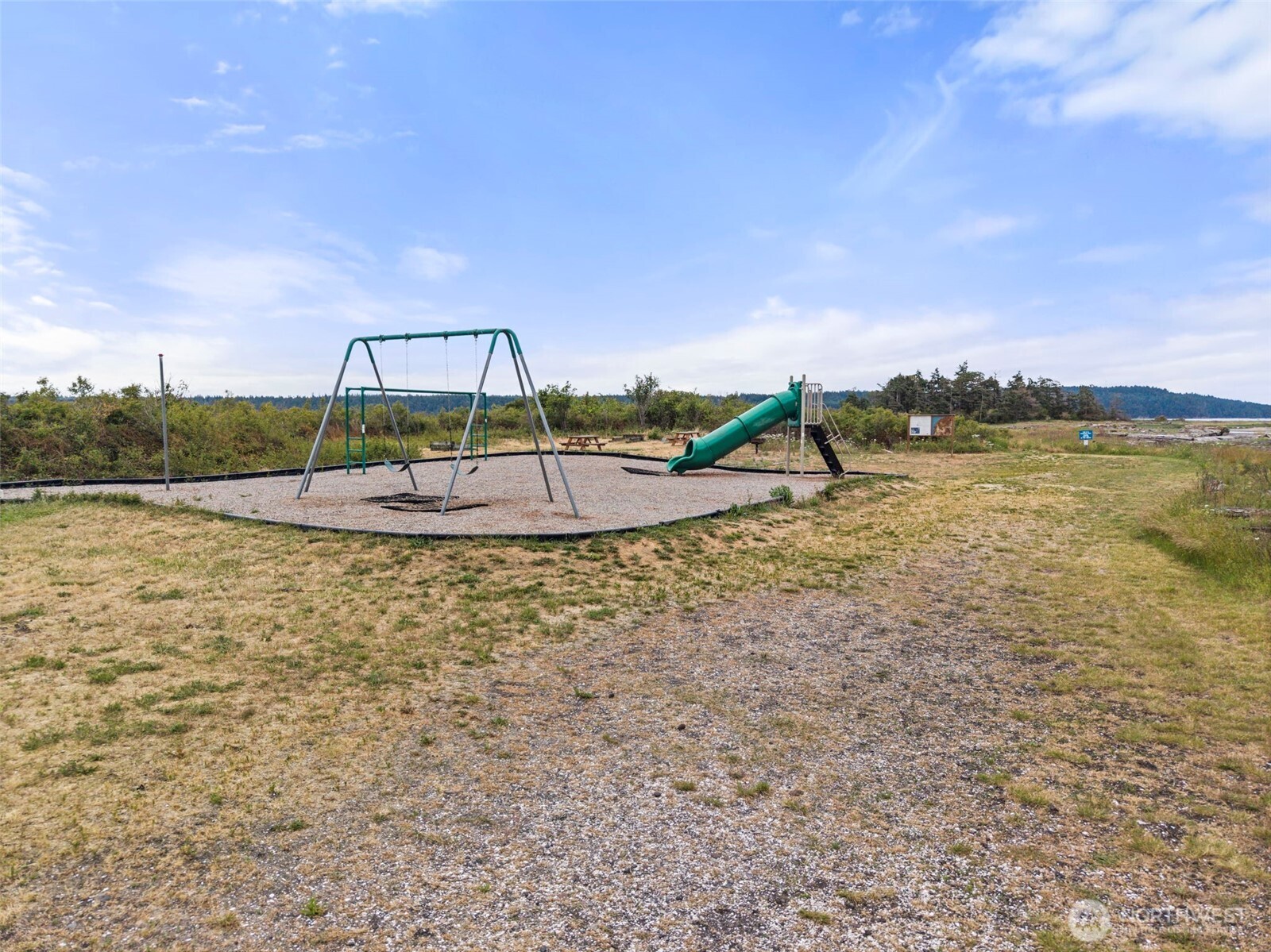 6 Kala Lagoon Court Property Photo 16