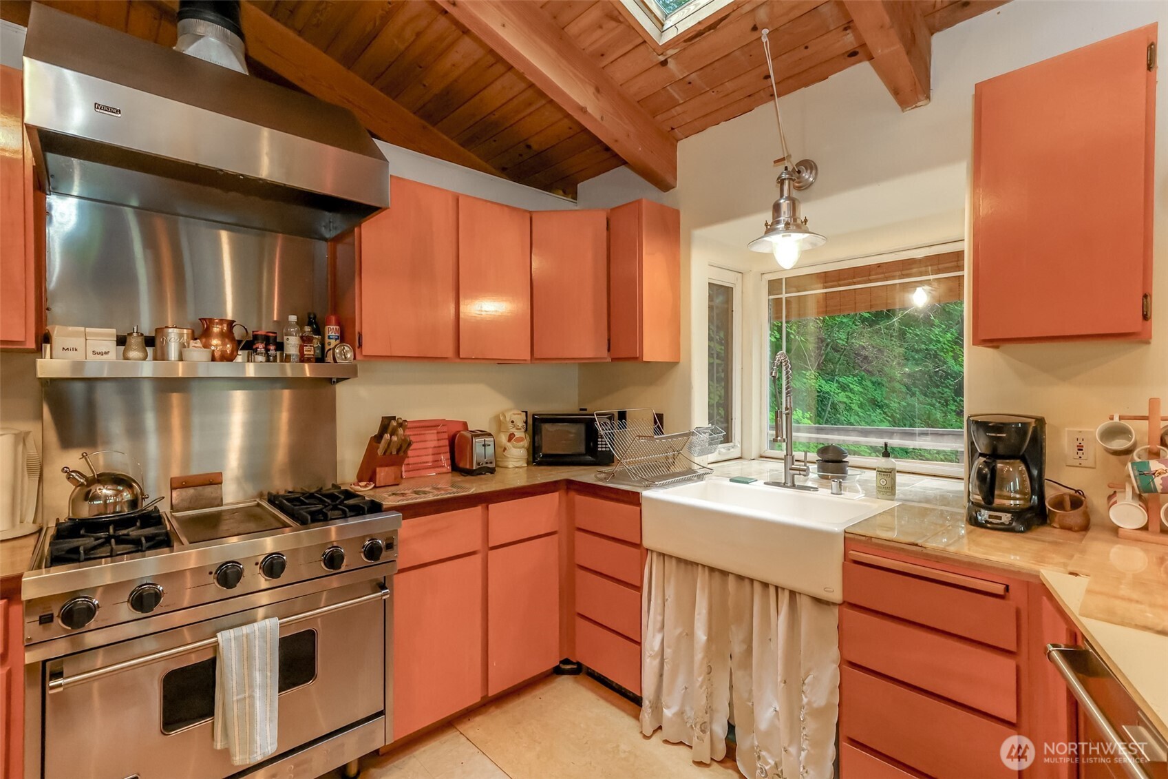 20 N Lakefront Loop Property Photo 8