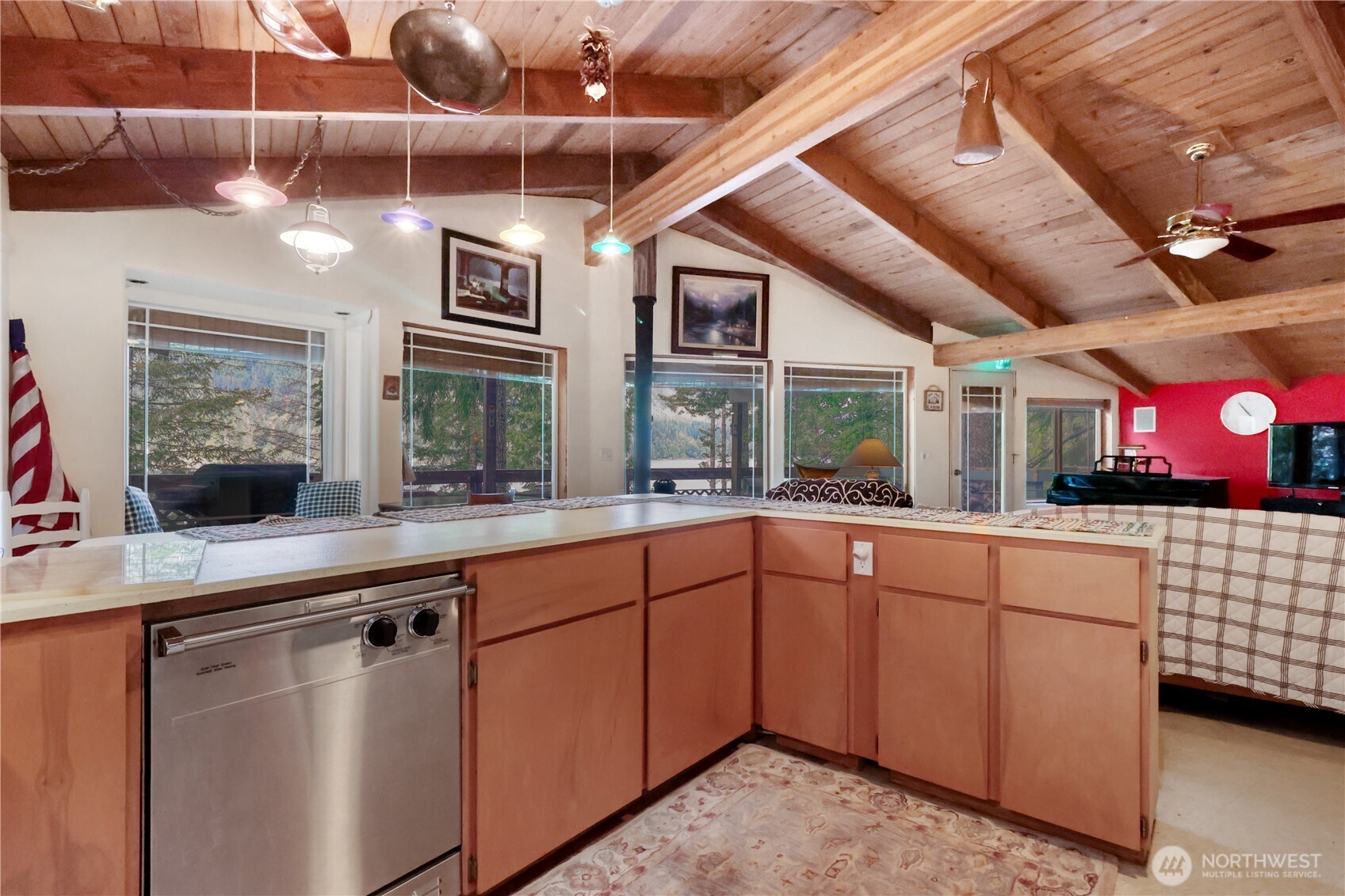 20 N Lakefront Loop Property Photo 11