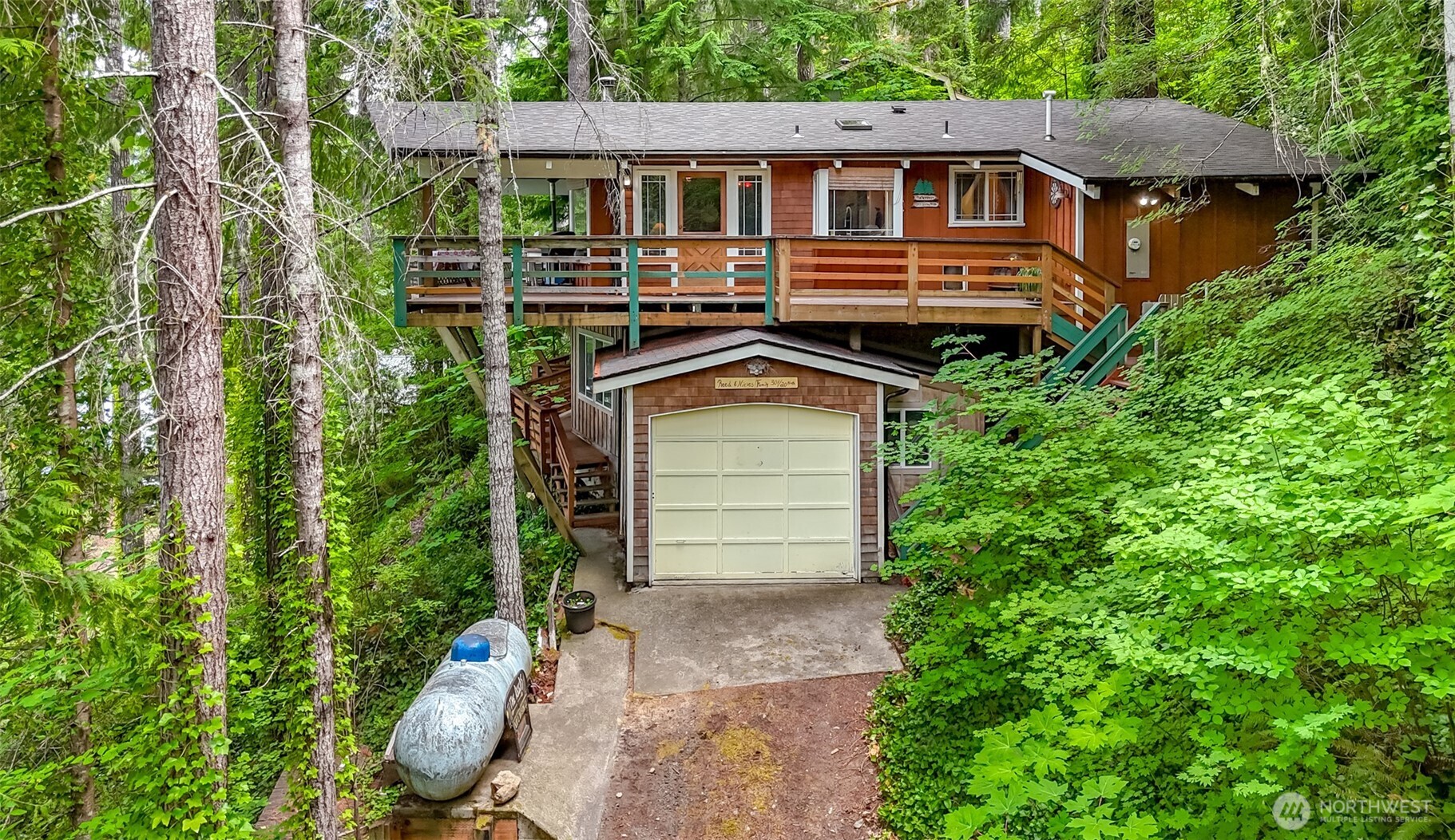 20 N Lakefront Loop Property Photo 35