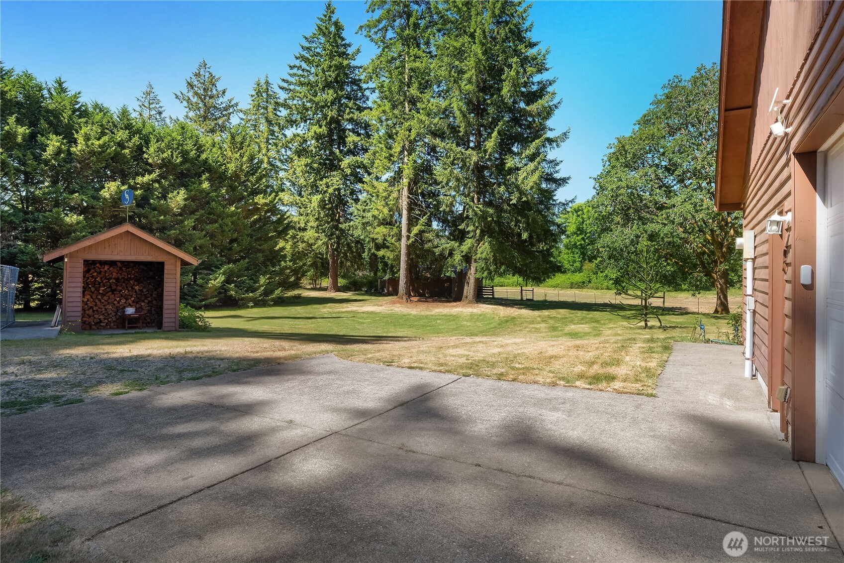 18121 Mi Lane Property Photo 8