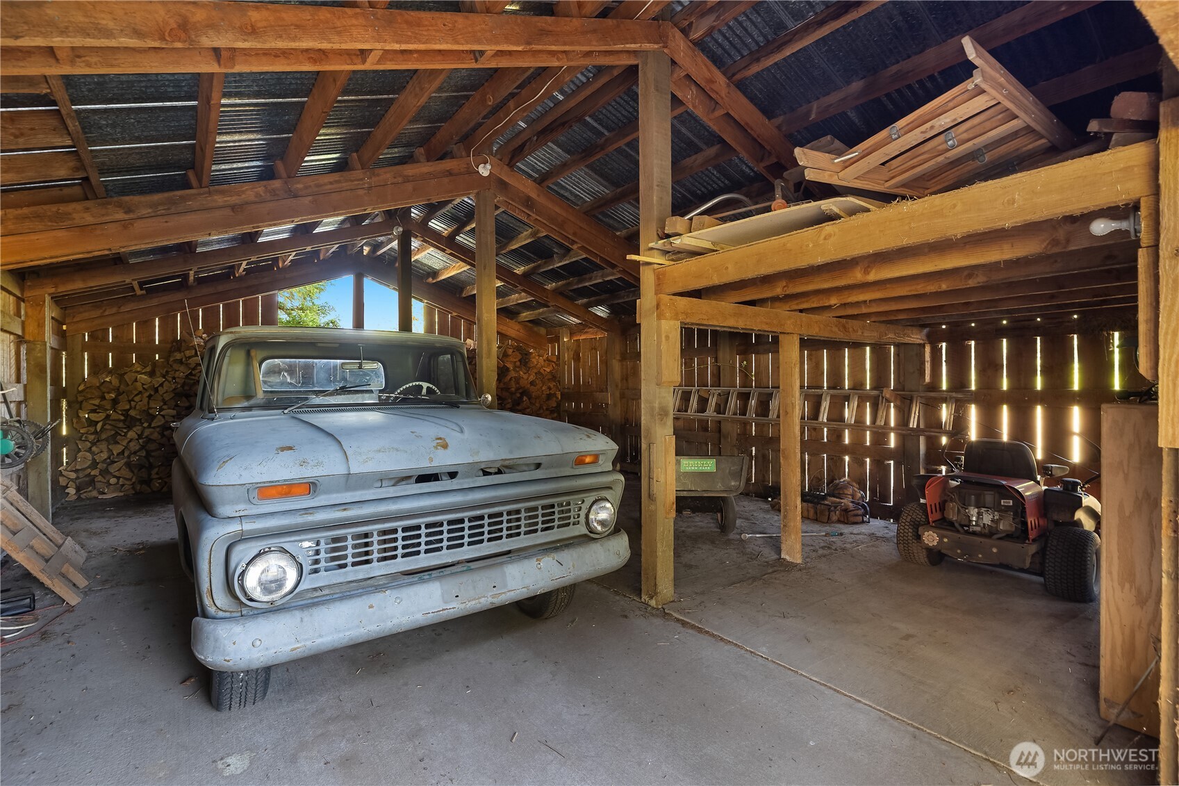 18121 Mi Lane Property Photo 11