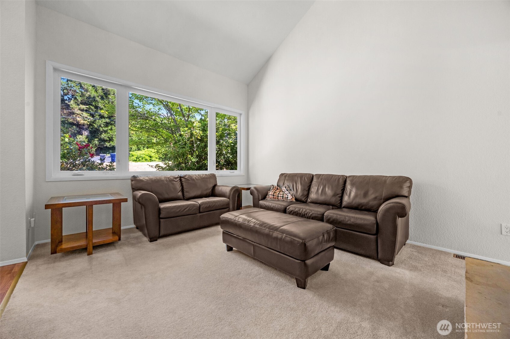 10128 63rd Place Property Photo 8