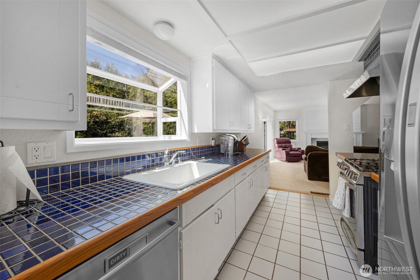 10128 63rd Place Property Photo 13