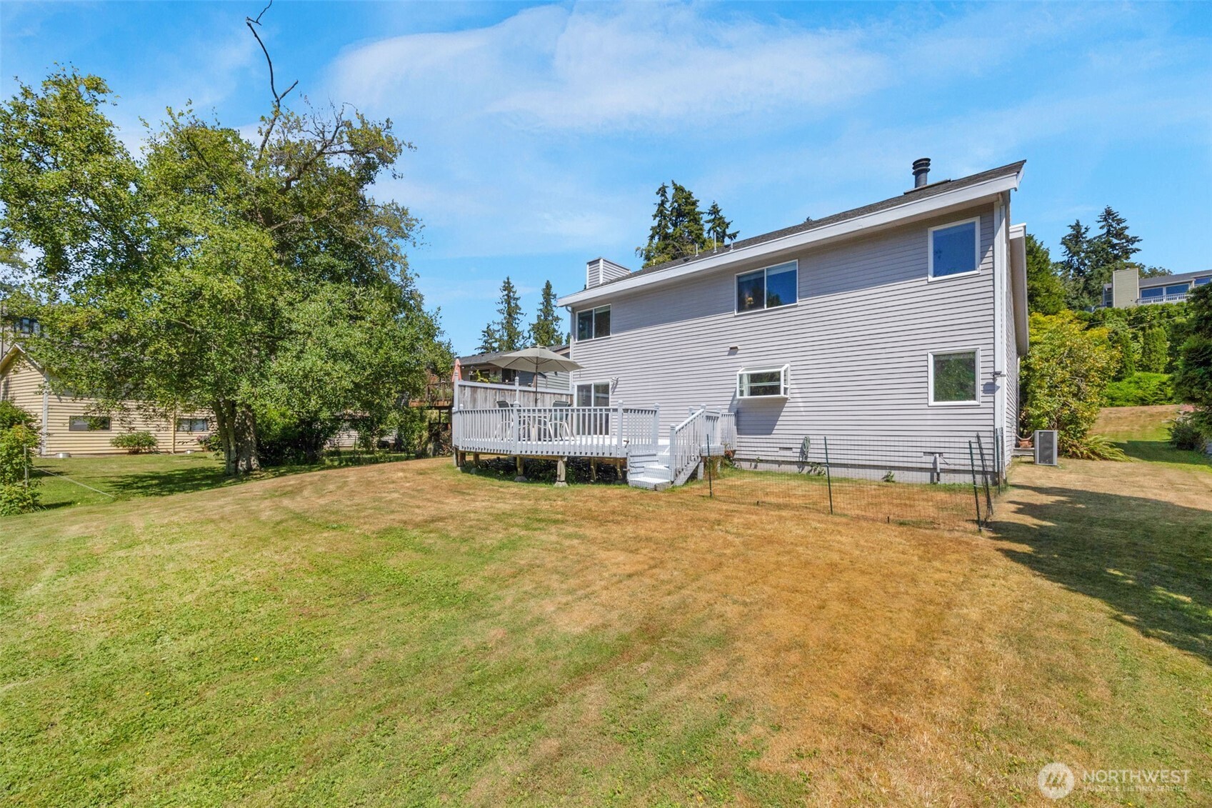 10128 63rd Place Property Photo 31