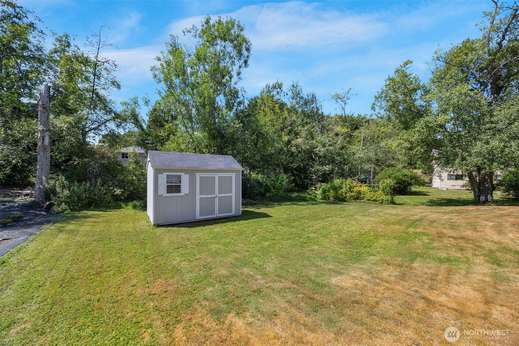 10128 63rd Place Property Photo 32