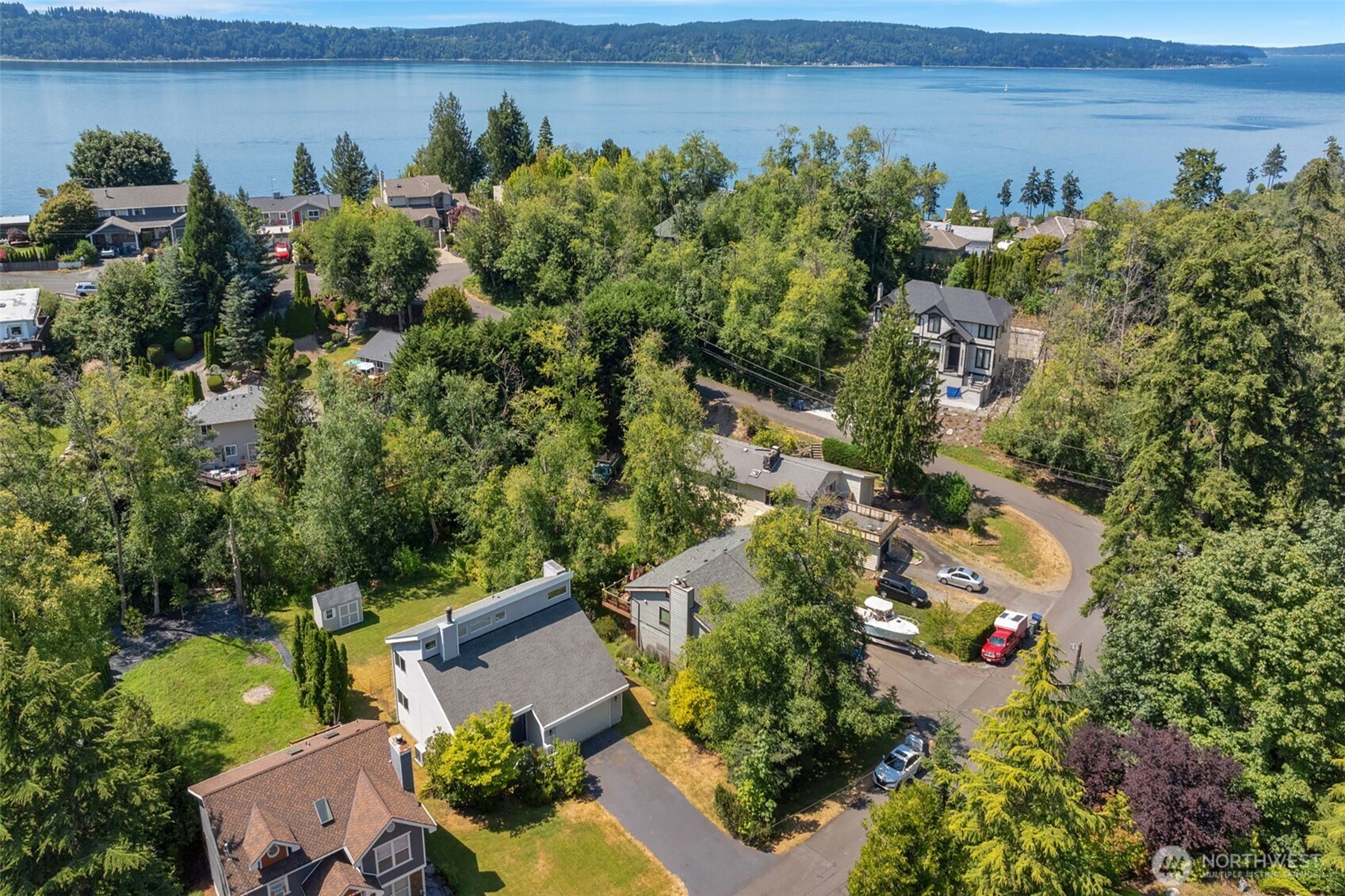 10128 63rd Place Property Photo 38