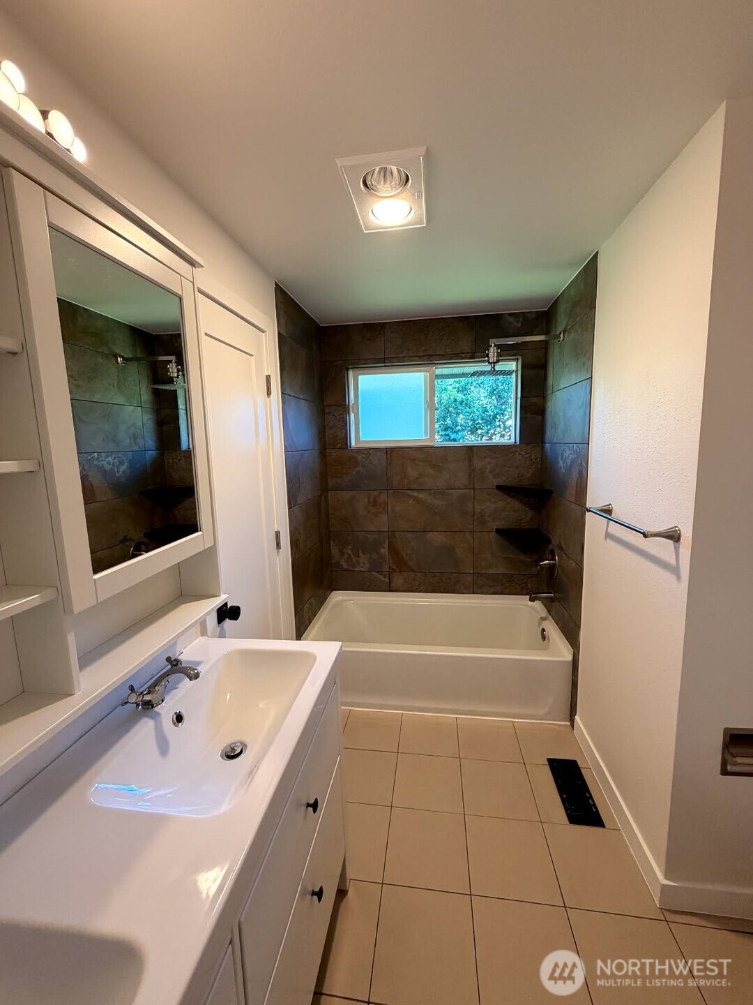 3622 S 268th Street Property Photo 11