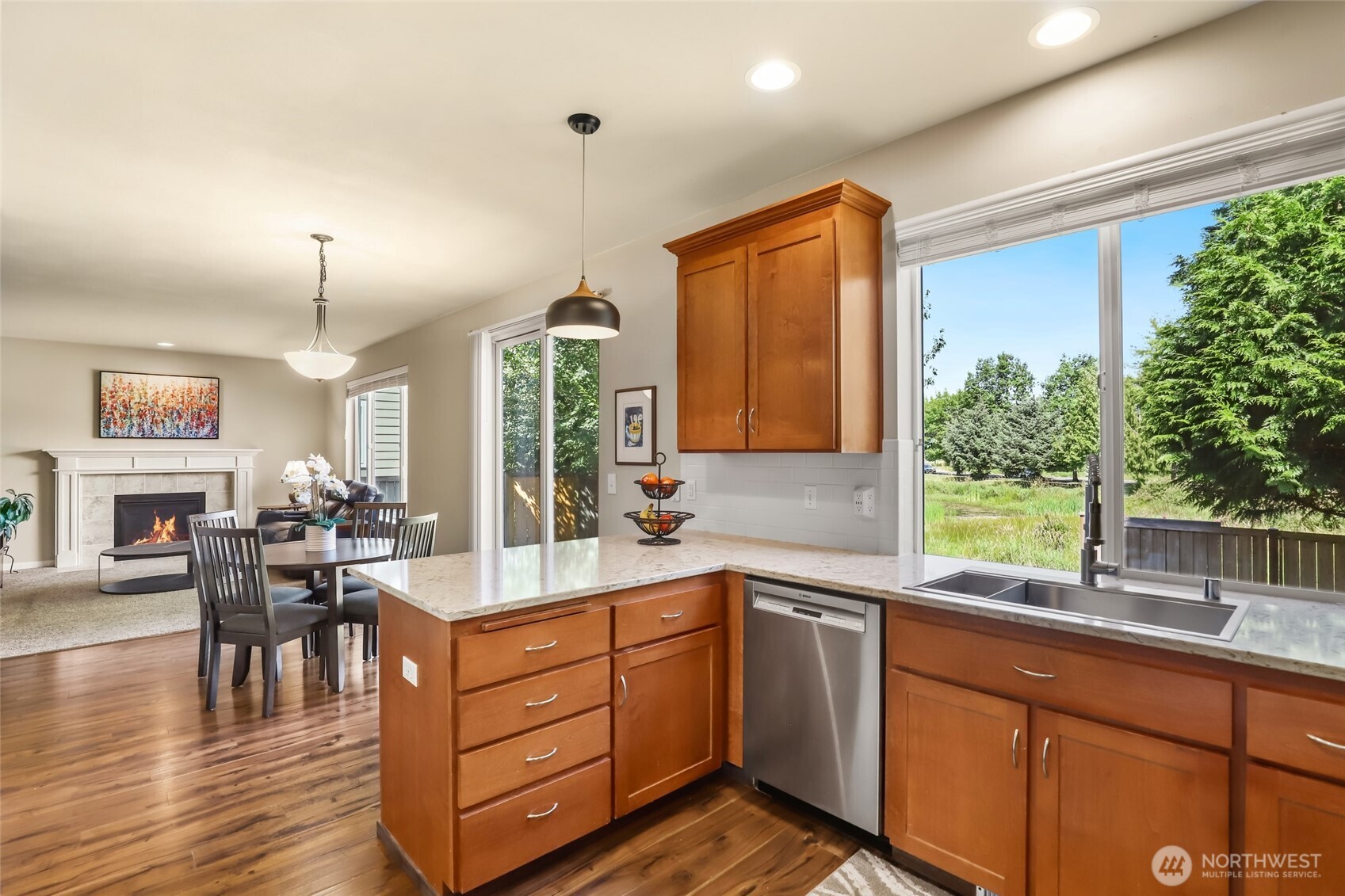 3711 Santis Loop Property Photo 11