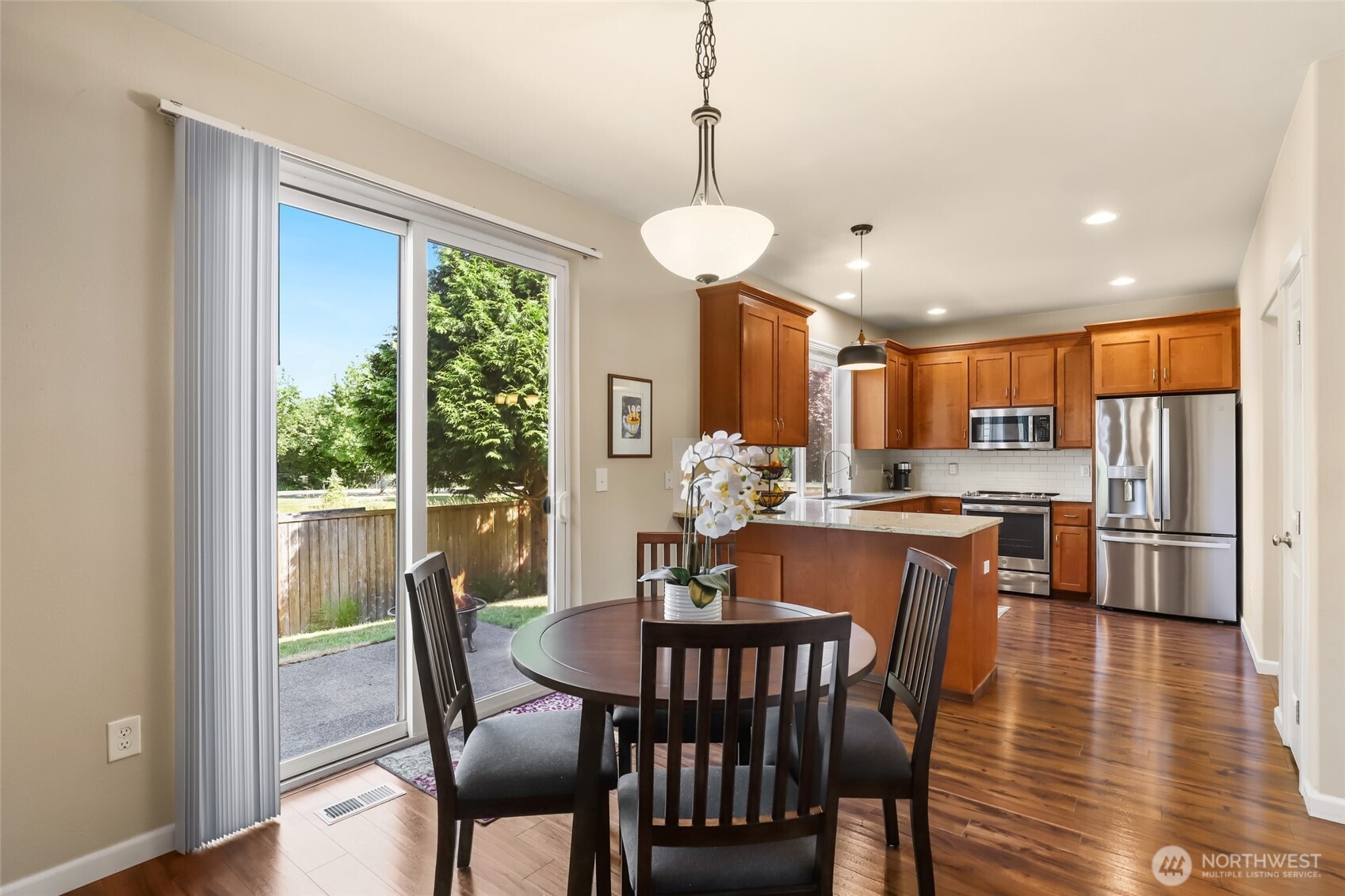 3711 Santis Loop Property Photo 12