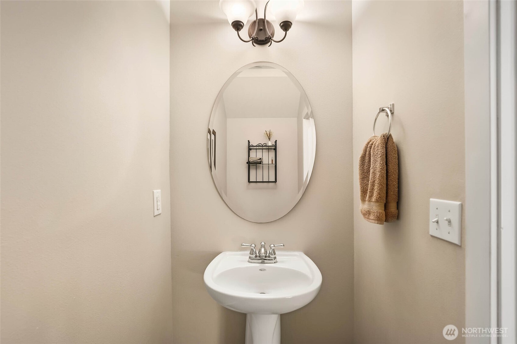 3711 Santis Loop Property Photo 15