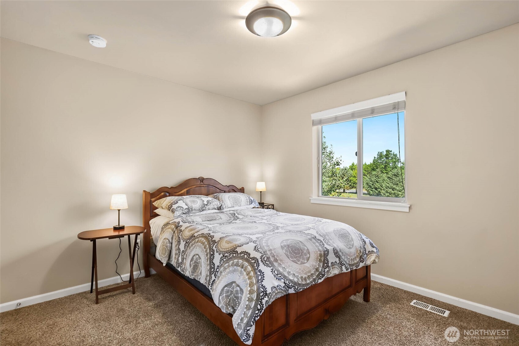 3711 Santis Loop Property Photo 25