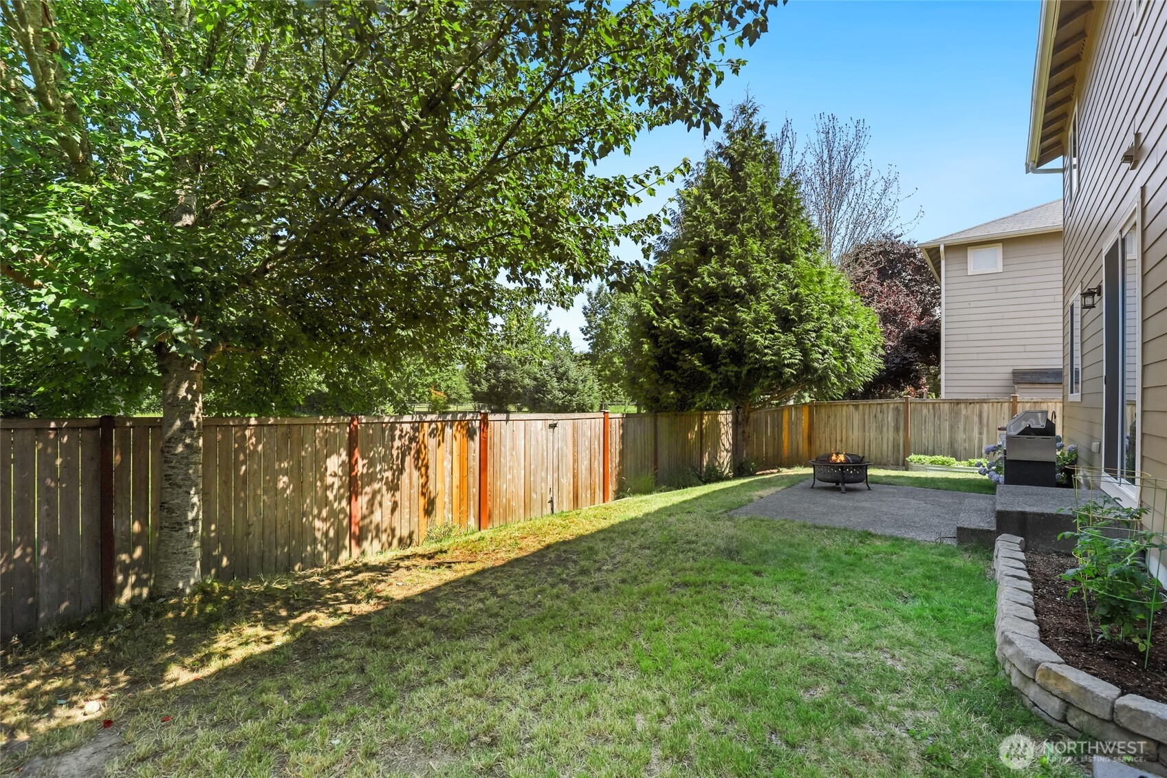 3711 Santis Loop Property Photo 30