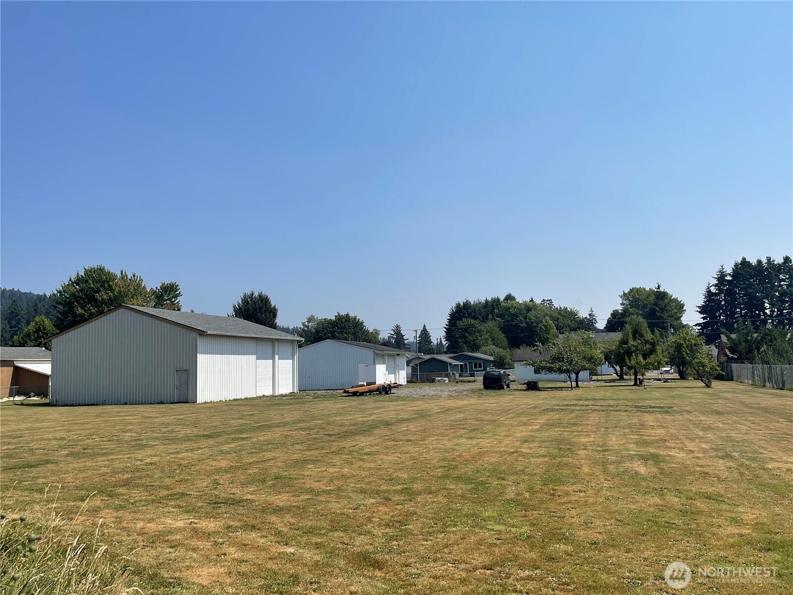 2639 48th Avenue Property Photo 5