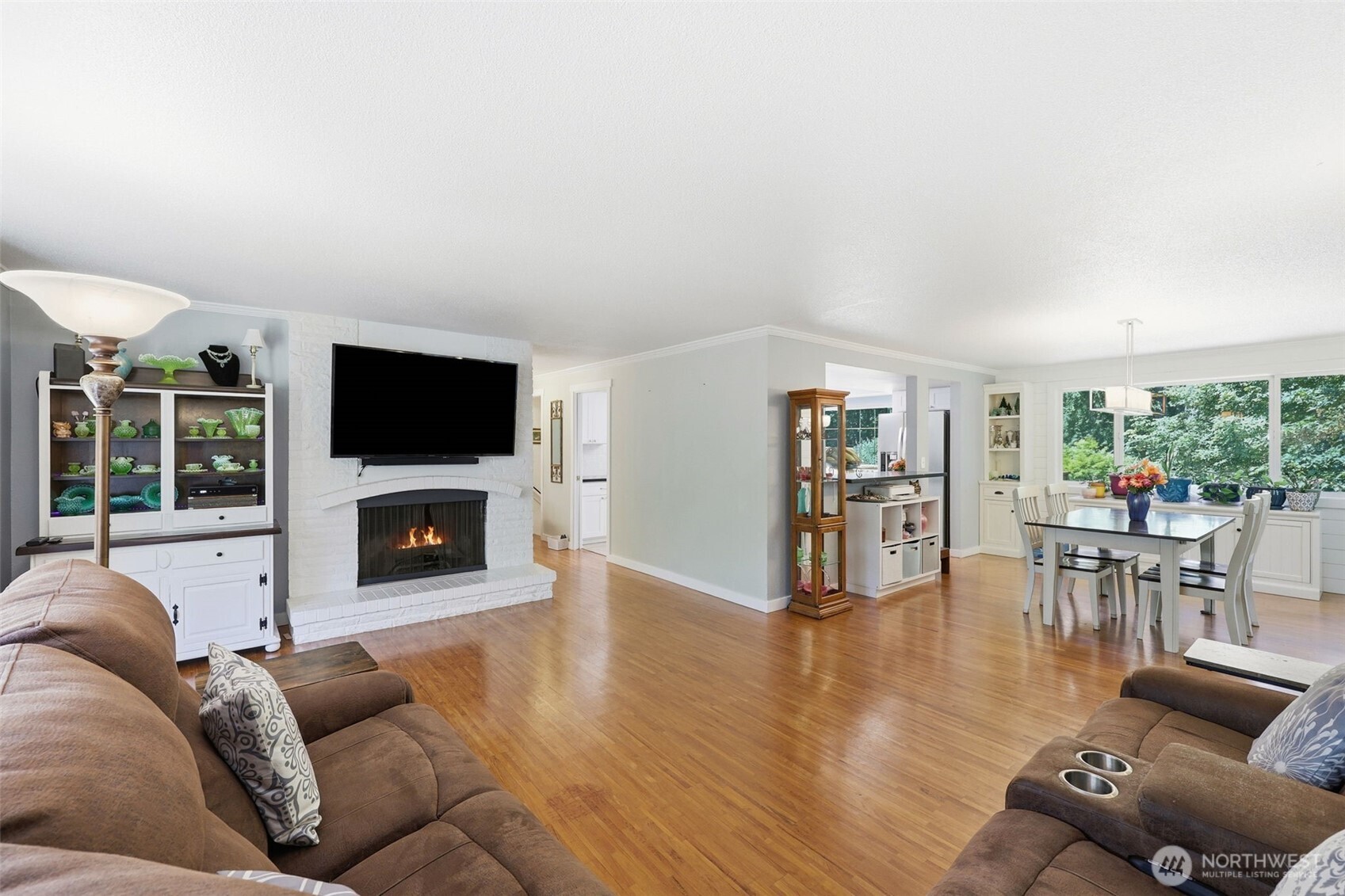 7221 Topaz Court Property Photo 6