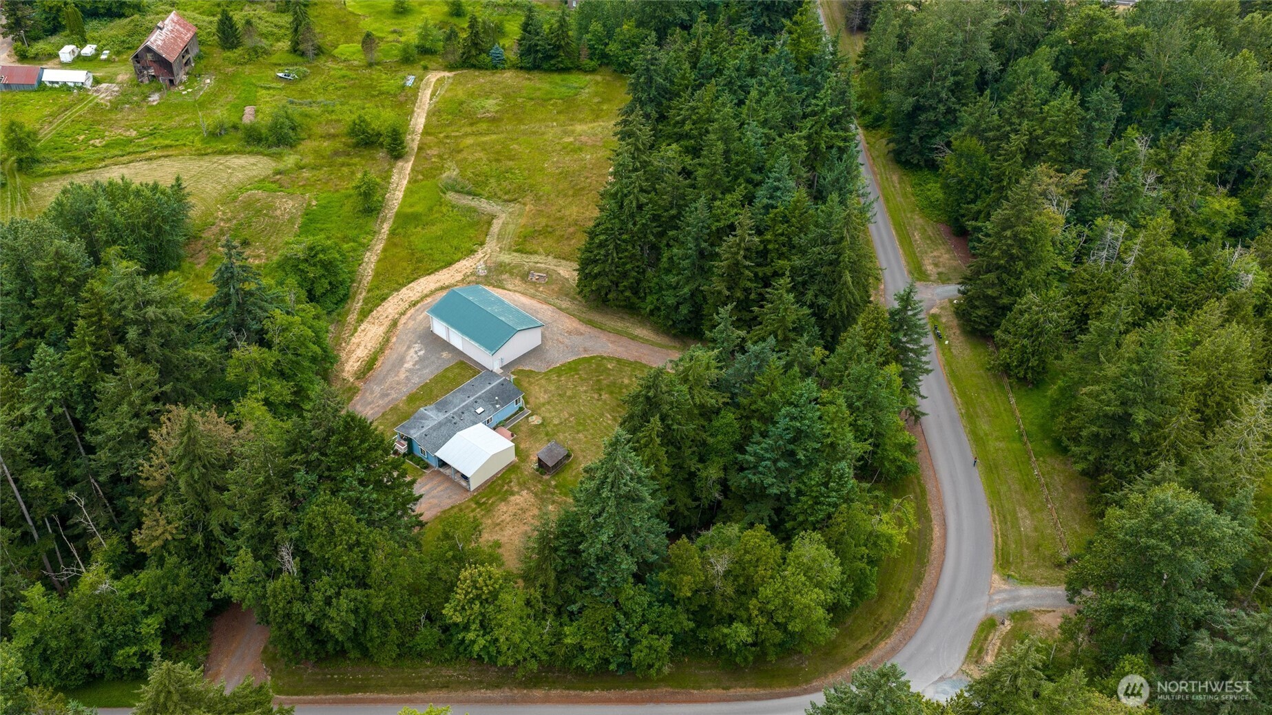 5027 Yellow Brick Road Property Photo 2