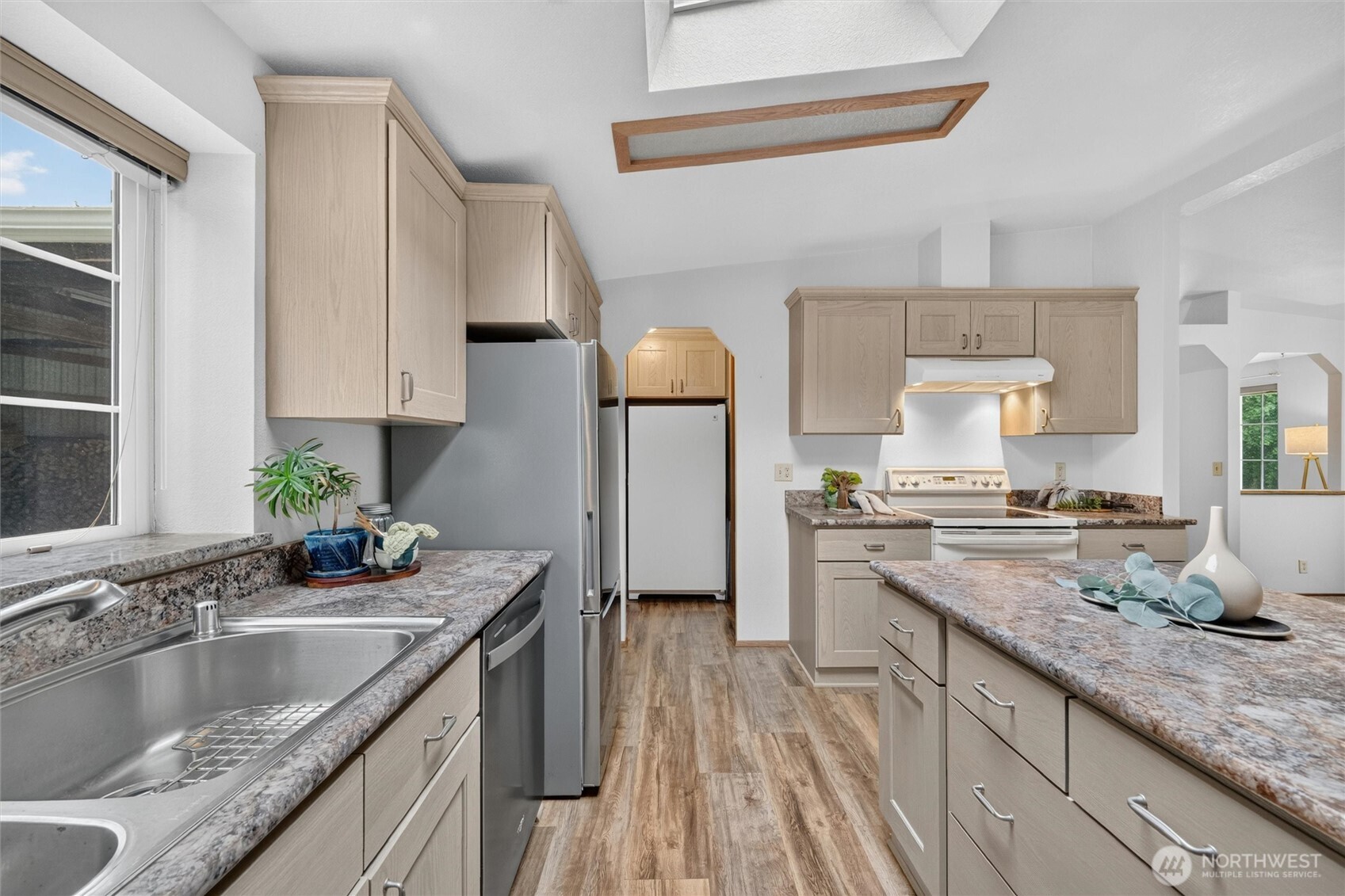 5027 Yellow Brick Road Property Photo 7