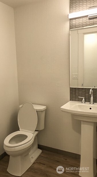 1100 23rd Property Photo 6