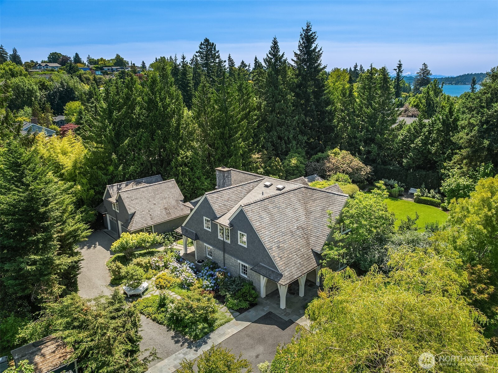 8106 Overlake Drive Property Photo 28