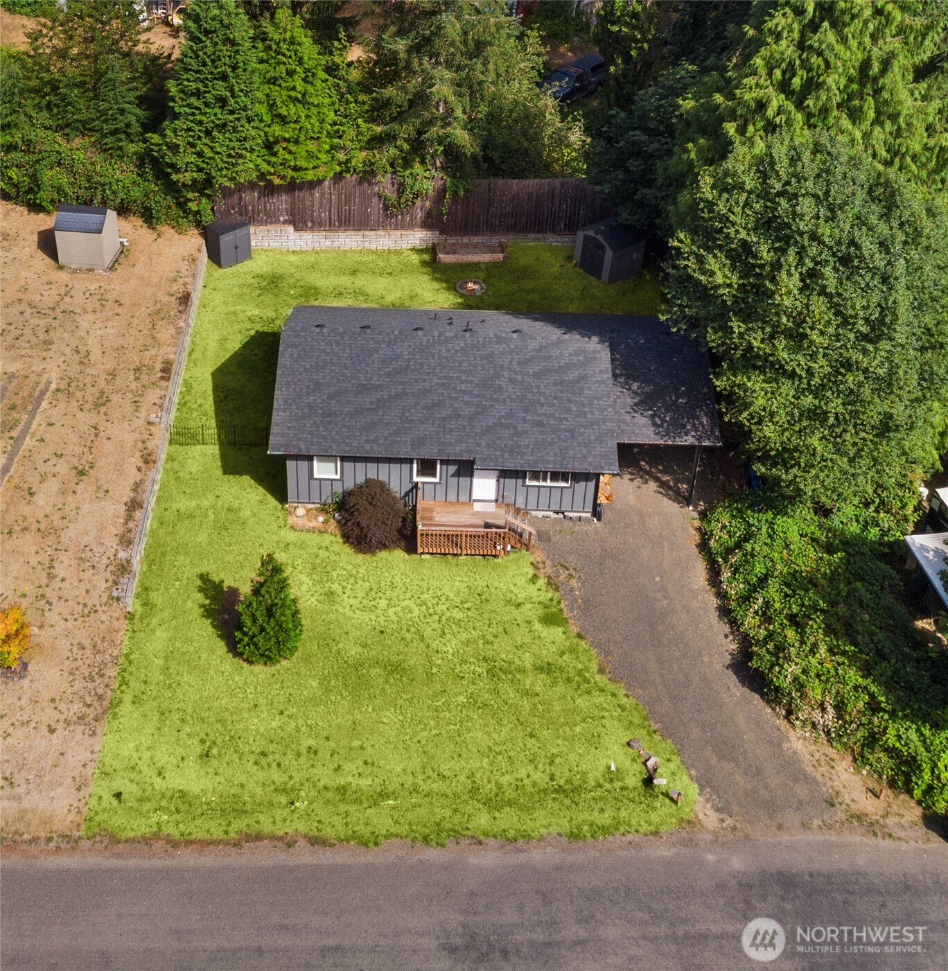 100 Ne Galley Way Property Photo 18