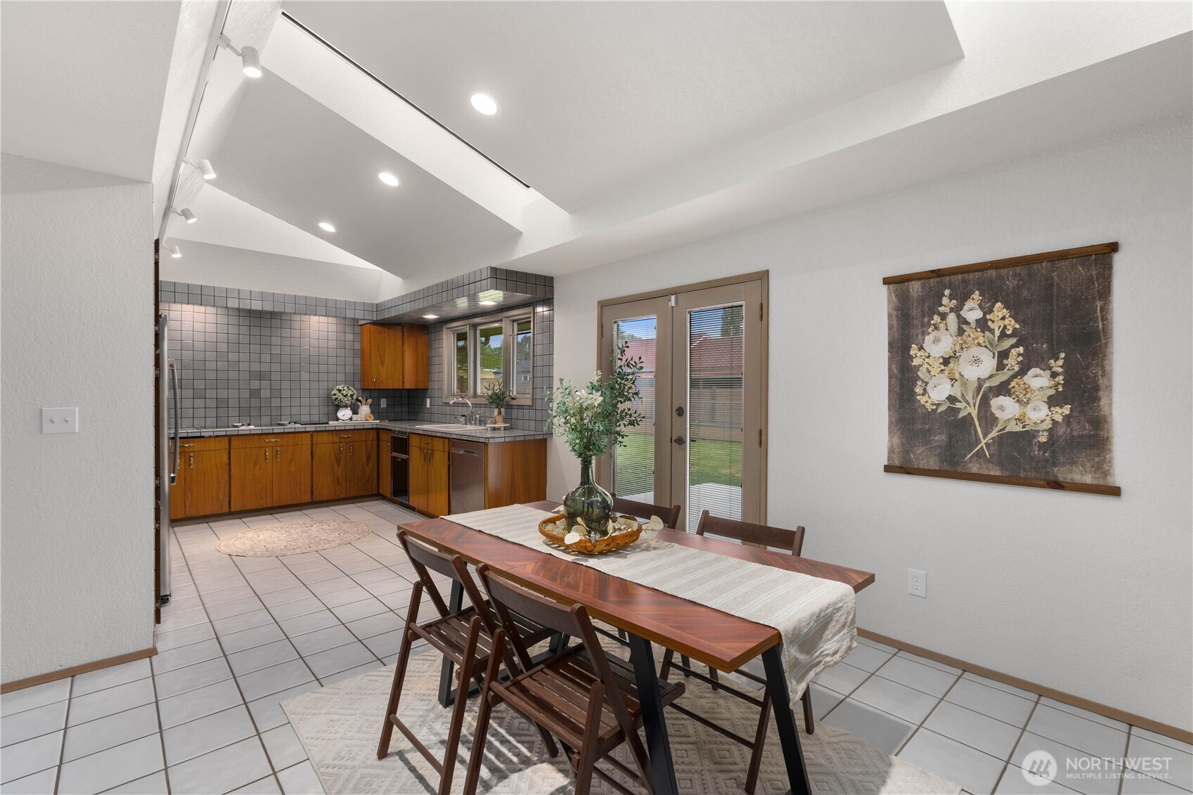 5614 66th Place Property Photo 13